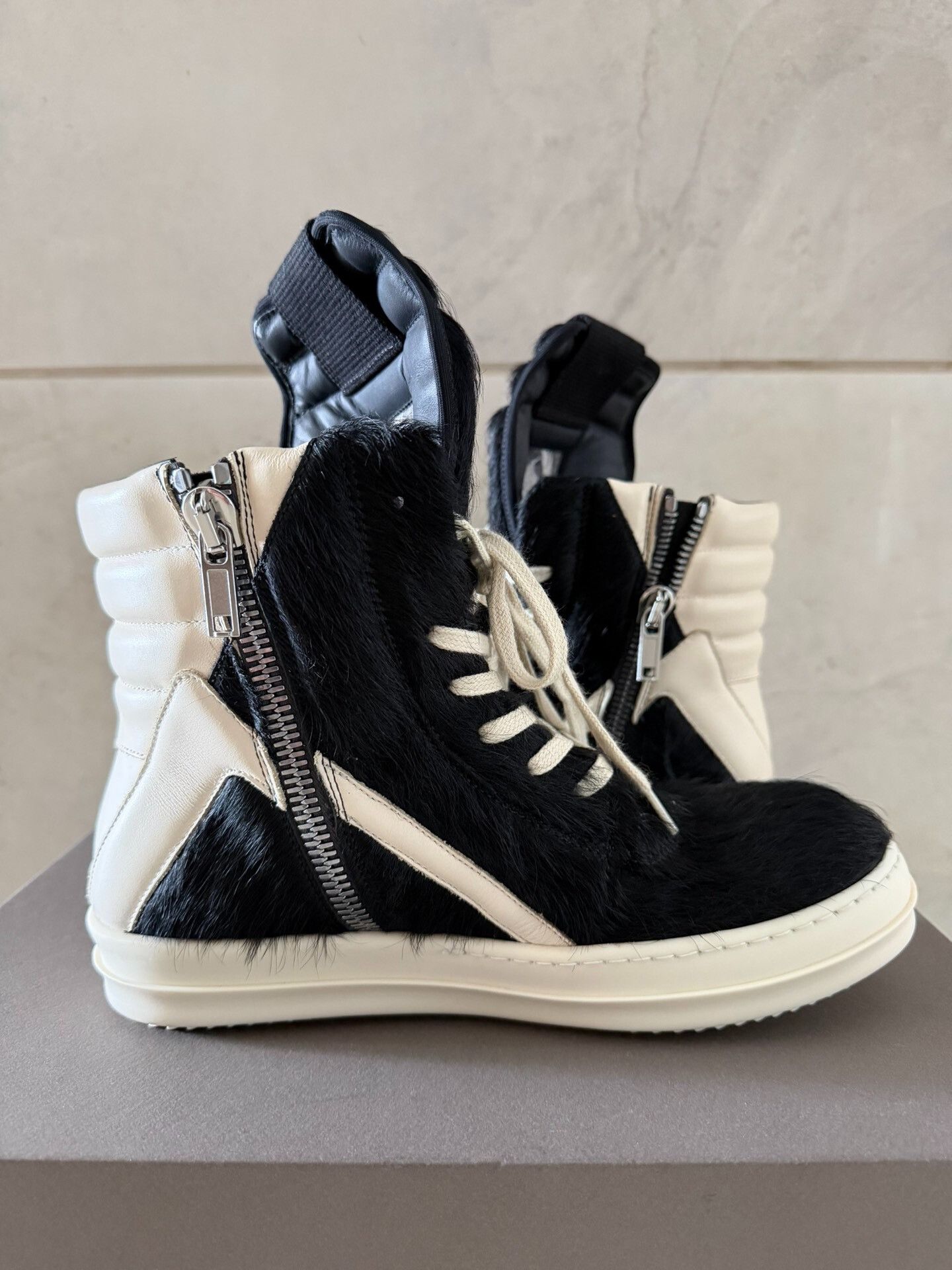 Rick Owens Rick Owens Horsehair Inverted Triangle High-Top Size US 7 / EU 40 - 6 Thumbnail