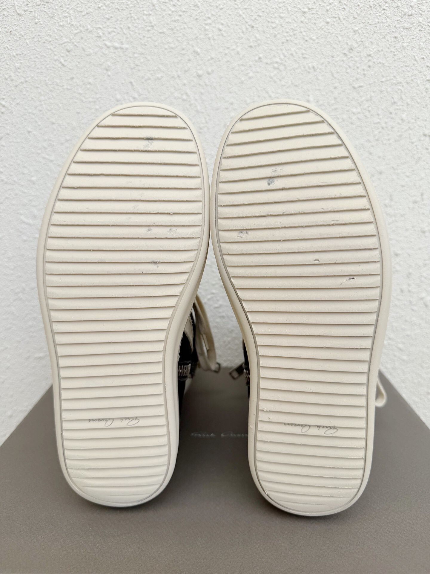 Rick Owens Rick Owens Women's Black White High-Top Size US 5 / IT 35 - 9 Thumbnail