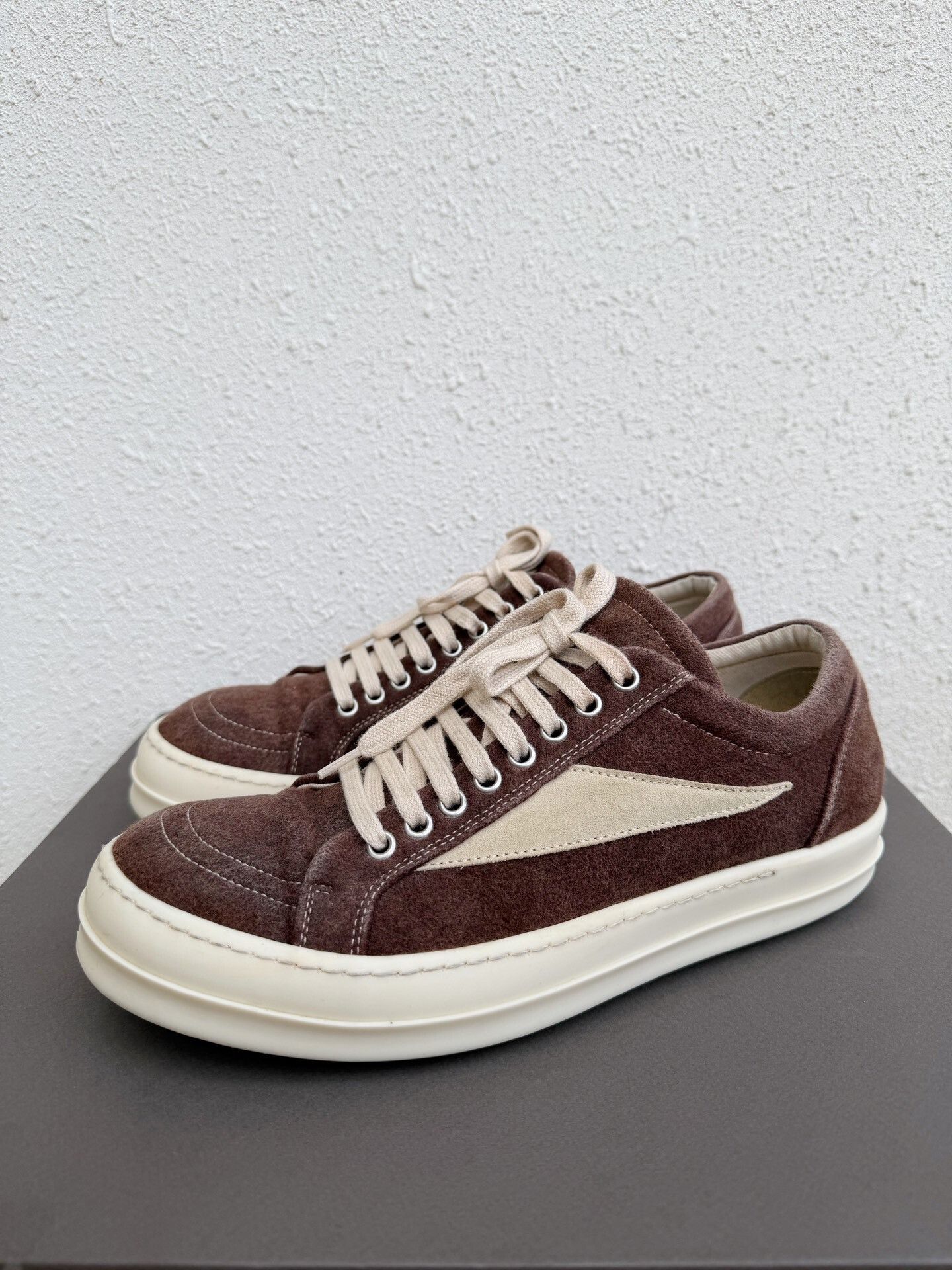 Rick Owens Drkshdw Rick Owens drkshdw suede shoes 41 Size US 8 / EU 41 - 2 Thumbnail
