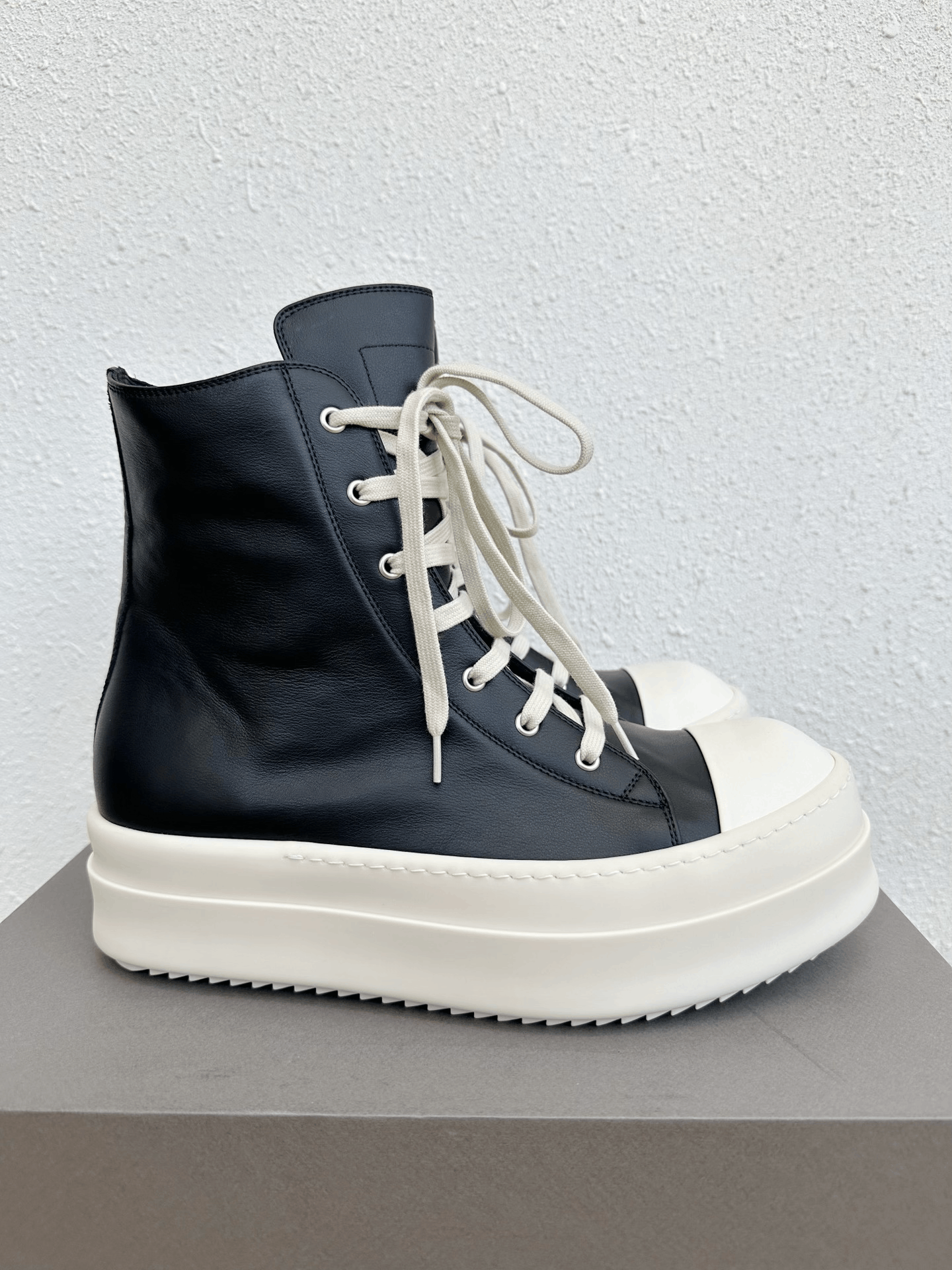 Rick Owens Rick Owens Thick Sole Leather Sneakers Size US 10 / EU 43 - 3 Thumbnail
