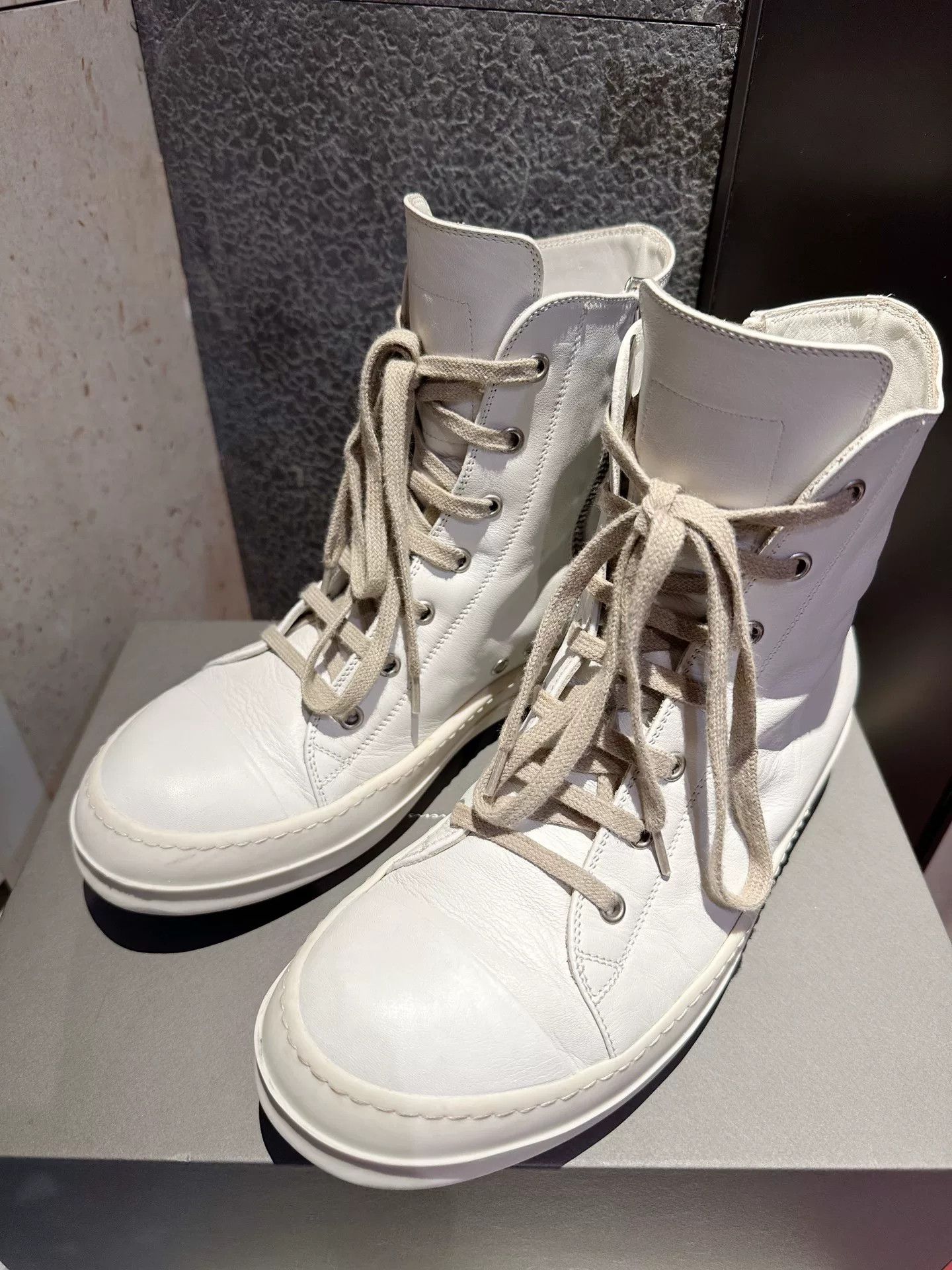 Rick Owens Rick Owens Converse Milk High-Top White Size US 8 / EU 41 - 2 Thumbnail