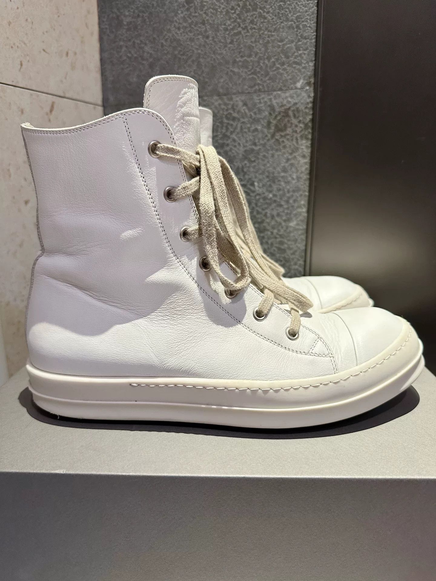 Rick Owens Rick Owens Converse Milk High-Top White Size US 8 / EU 41 - 4 Thumbnail