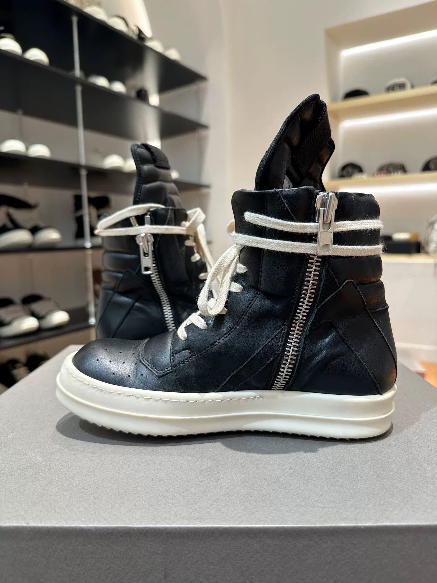 Rick Owens Rick Owens Classic Black Leather High-Top Size US 4.5 / IT 34.5 - 5 Thumbnail