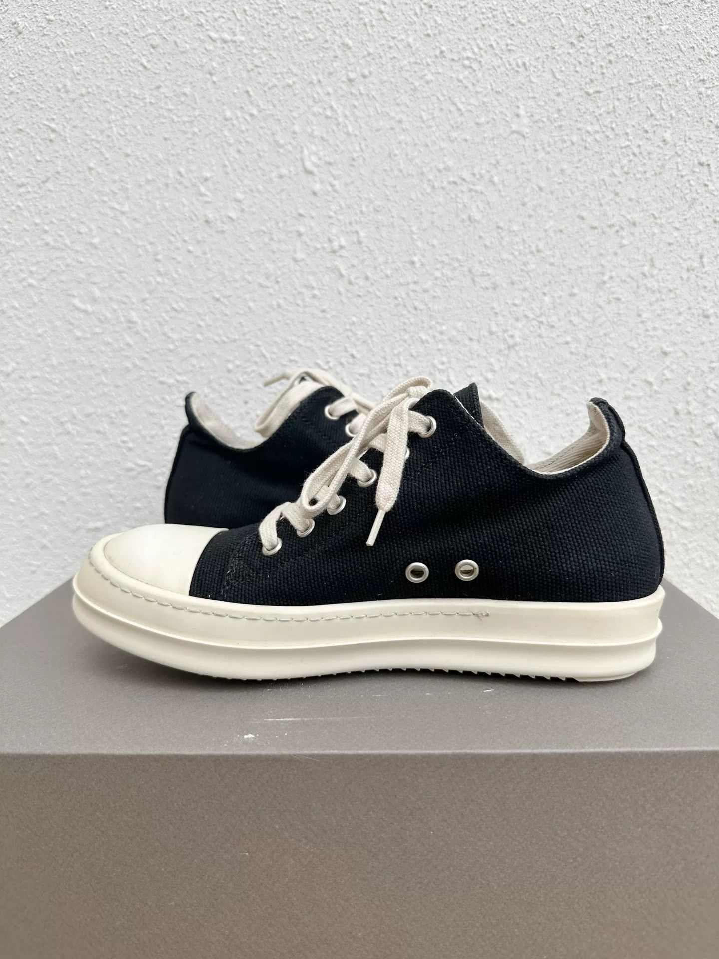 Rick Owens Drkshdw Rick Owens DRKSHDW Canvas Black White Size US 5 / IT 35 - 5 Thumbnail