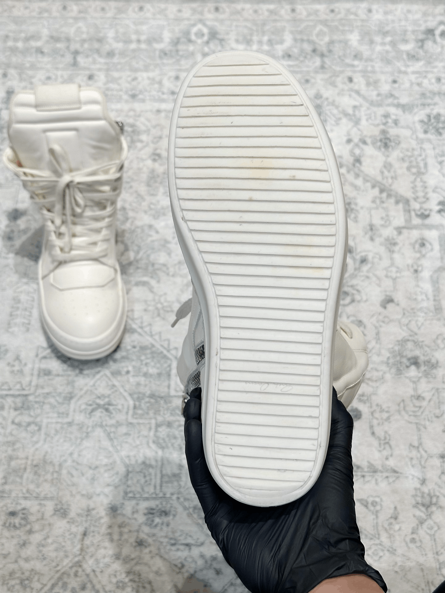 Rick Owens Rick Owens Milk White Inverted Triangle New Size US 7 / EU 40 - 8 Thumbnail