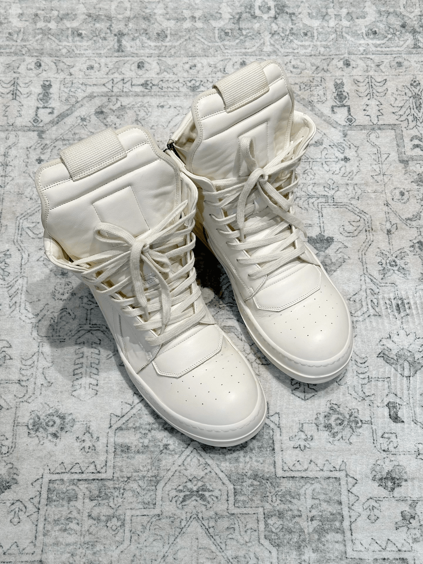 Rick Owens Rick Owens Milk White Inverted Triangle New Size US 7 / EU 40 - 2 Thumbnail