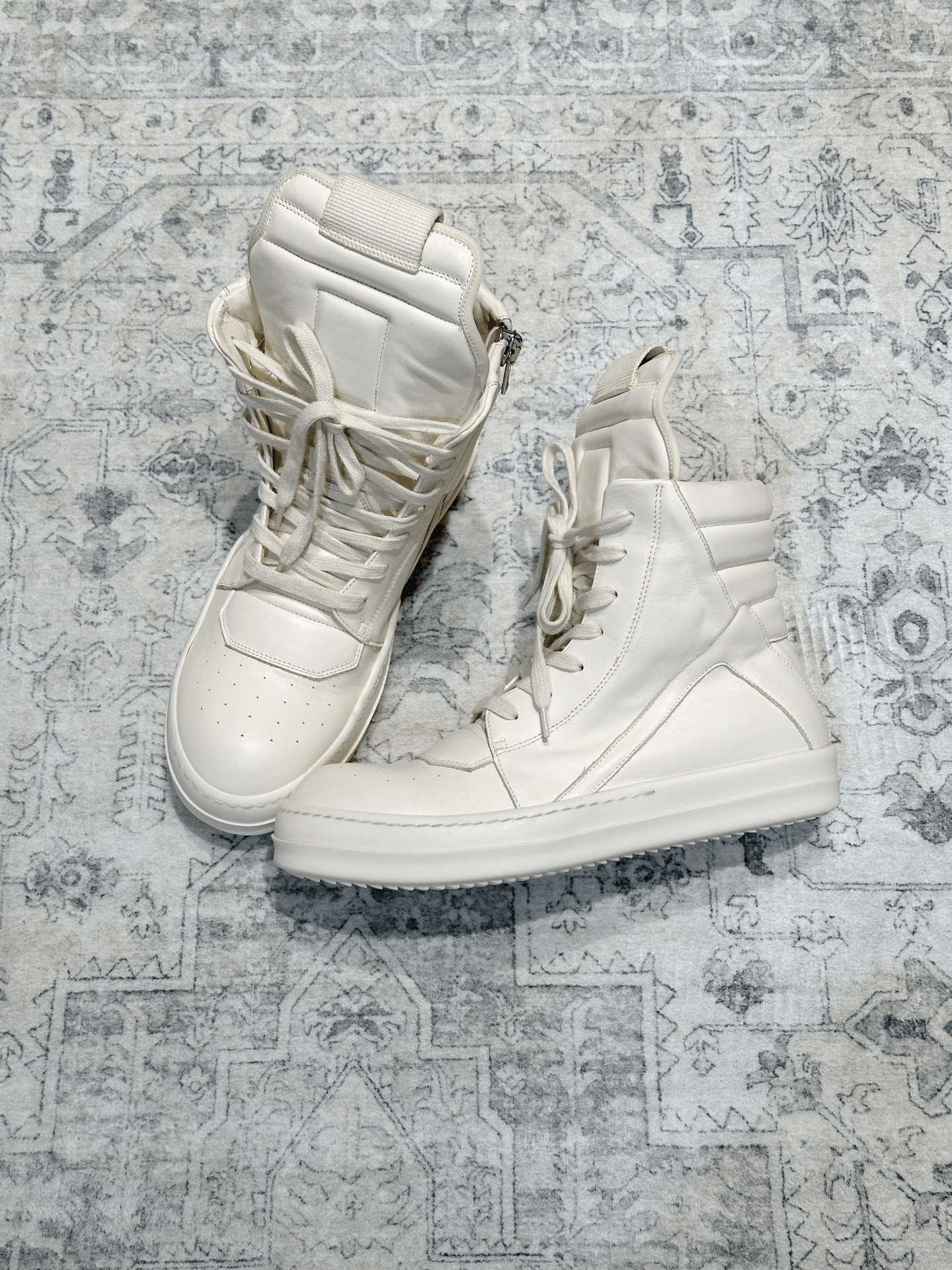 Rick Owens Rick Owens Milk White Inverted Triangle New Size US 7 / EU 40 - 3 Thumbnail