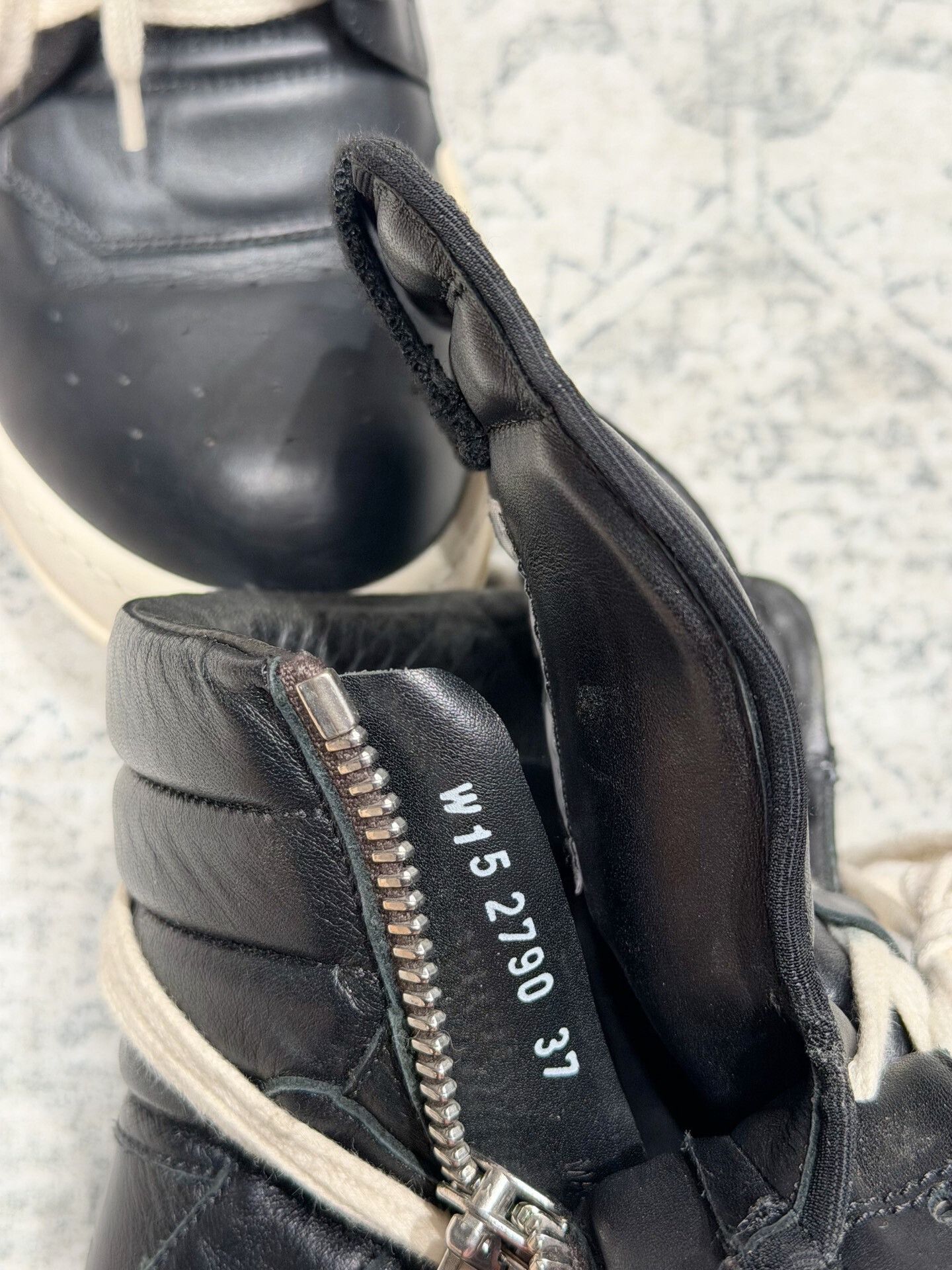 Rick Owens Rick Owens Inverted Triangle High-Top Patent Leather Size US 6 / IT 36 - 6 Thumbnail