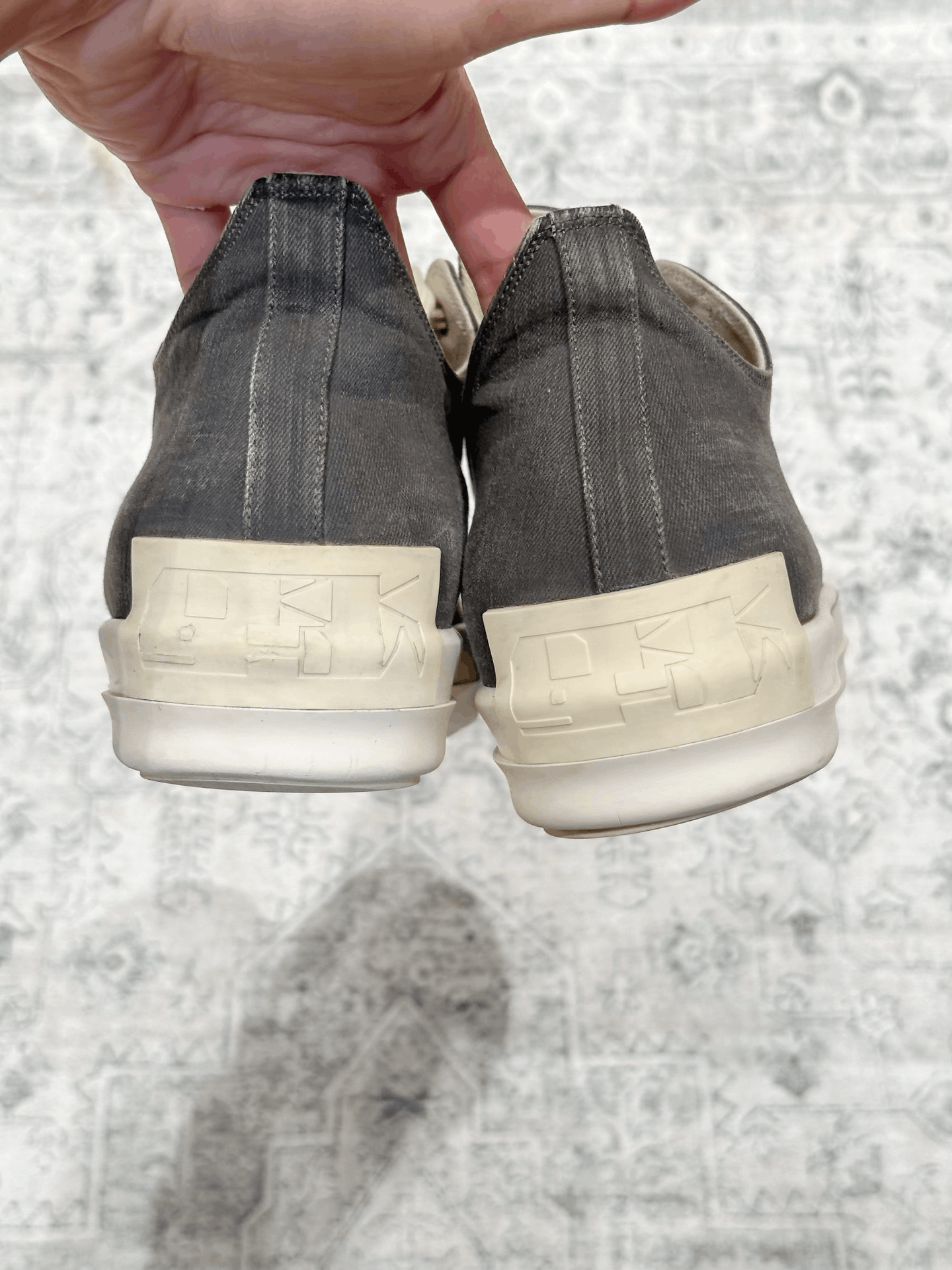 Rick Owens Rick Owens x Converse Gray Canvas Low Top Size US 11 / EU 44 - 6 Thumbnail