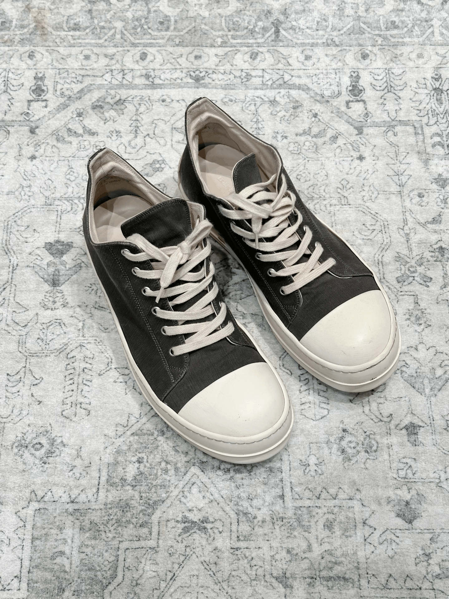 Rick Owens Rick Owens x Converse Gray Canvas Low Top Size US 11 / EU 44 - 2 Thumbnail