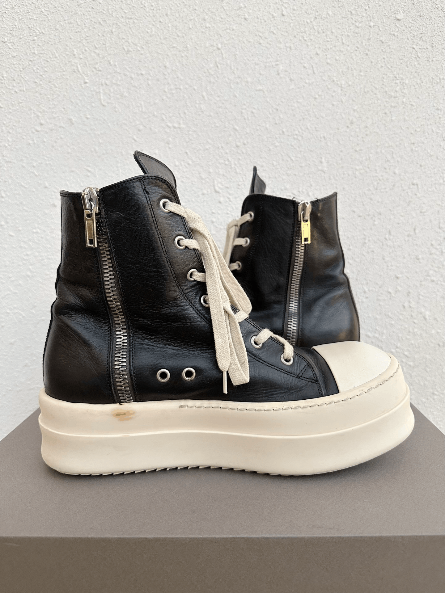 Rick Owens Rick Owens Thick Sole Leather High-Top Size US 8 / EU 41 - 6 Thumbnail