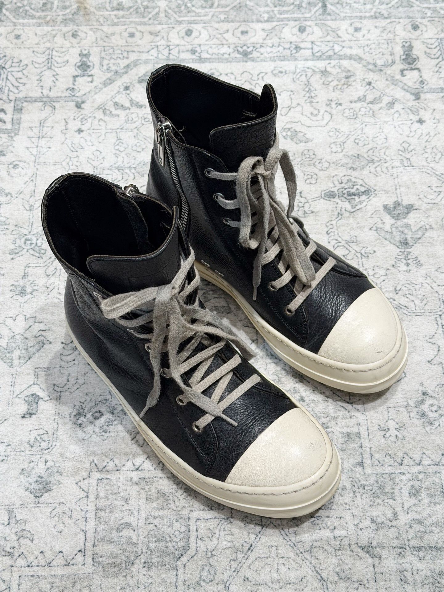 Rick Owens High-Top Leather Sneakers