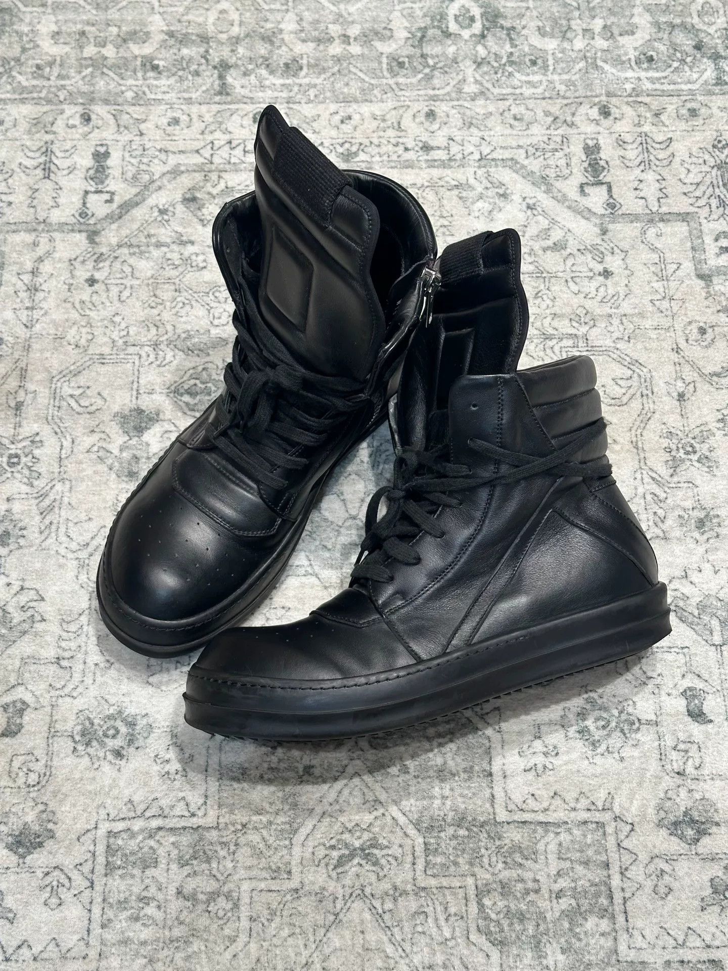 Rick Owens Rick Owens Inverted Triangle Black Leather Size US 8 / EU 41 - 4 Thumbnail