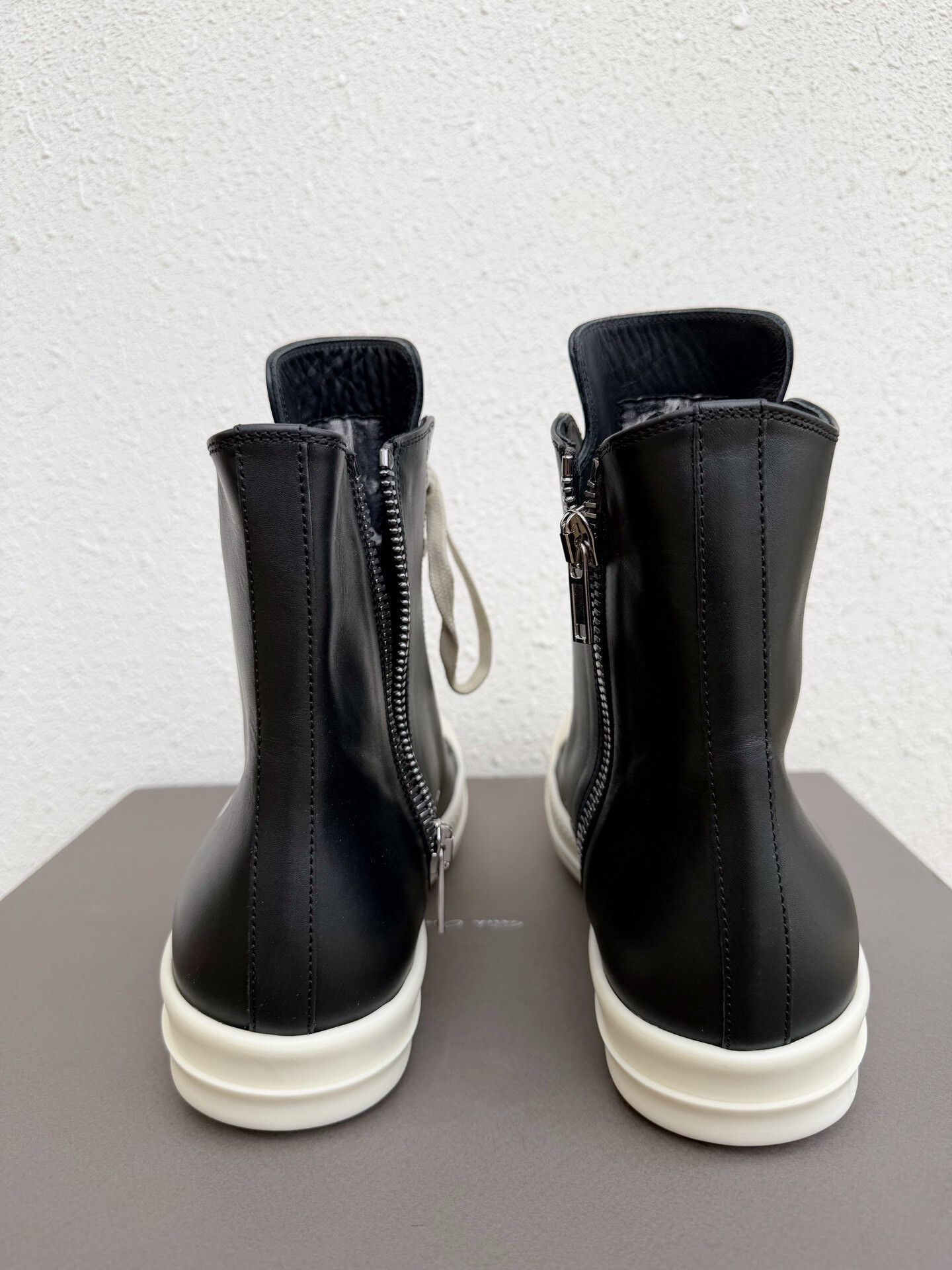 Rick Owens Rick Owens High-Top Leather Sneakers Size US 10 / EU 43 - 6 Thumbnail