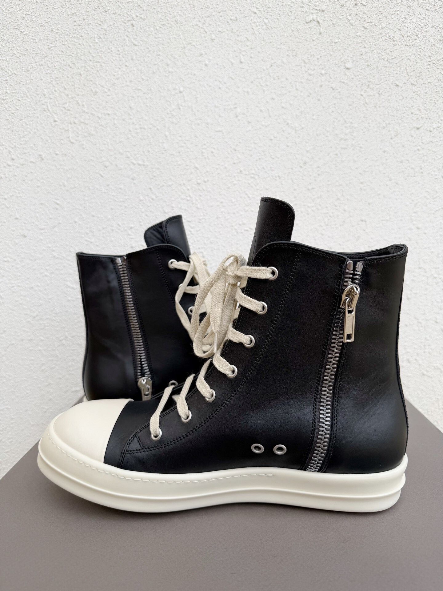 Rick Owens Rick Owens High-Top Leather Sneakers Size US 10 / EU 43 - 5 Thumbnail