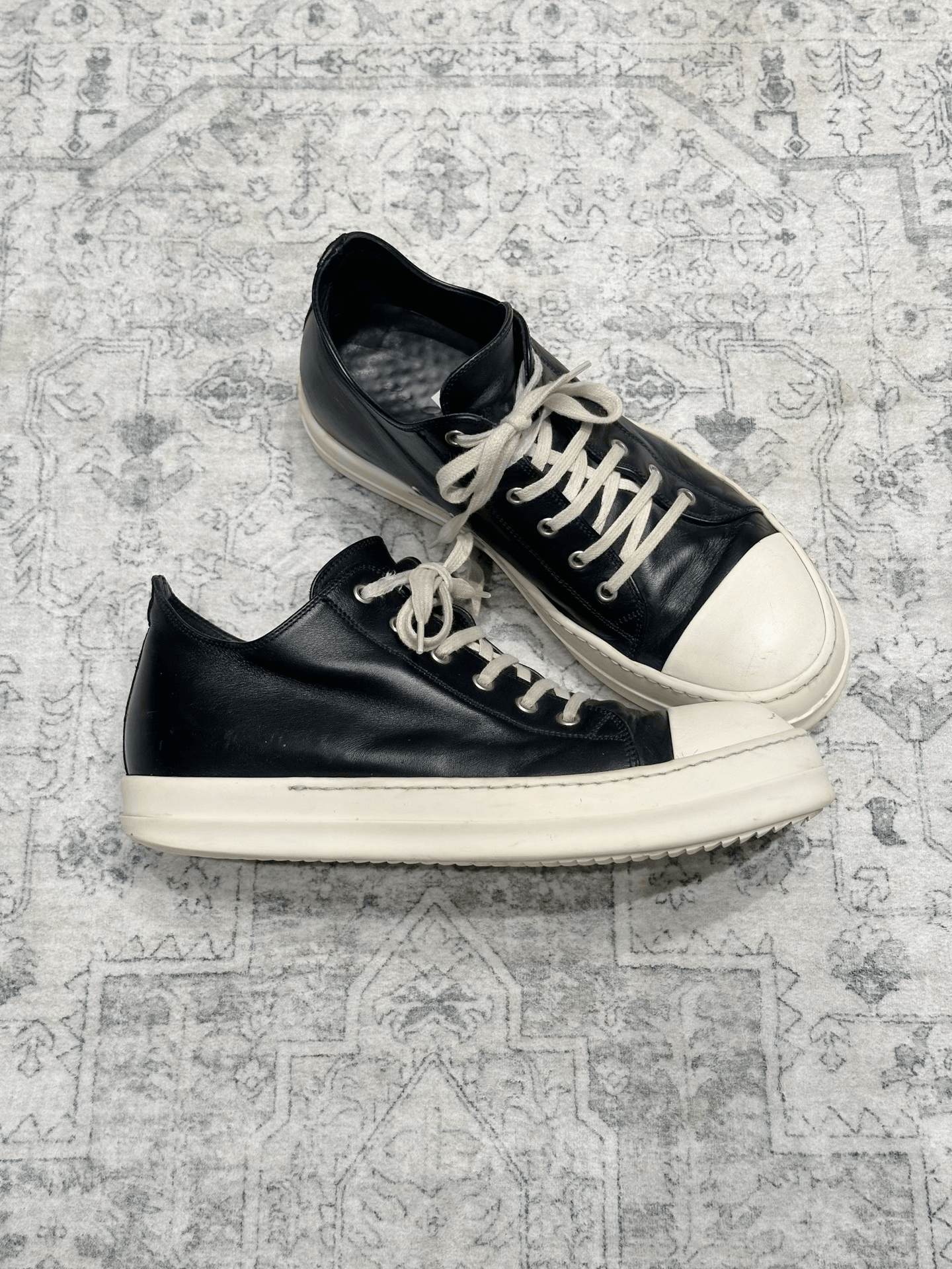 Rick Owens Rick Owens x Converse Low Top Leather Black White Size US 10 / EU 43 - 4 Thumbnail