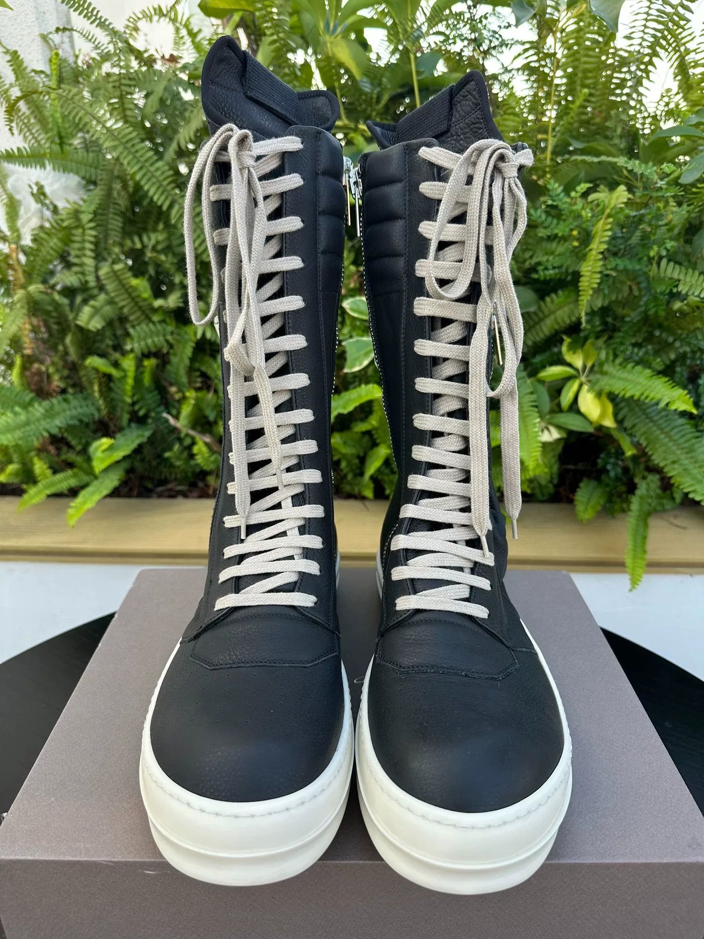 Rick Owens Rick Owens Matte Leather Cargo Boots Size US 10 / EU 43 - 3 Thumbnail