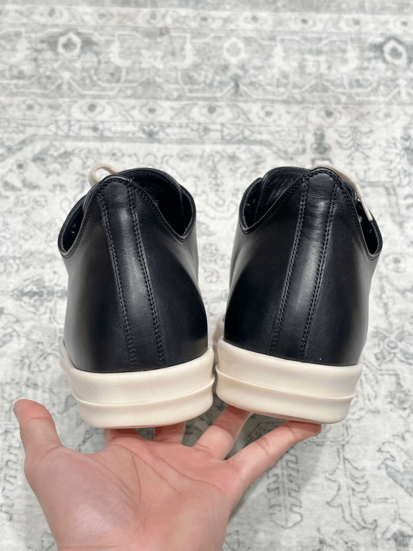 Rick Owens Rick Owens x Converse Leather Low-Top Size US 10.5 / EU 43-44 - 6 Thumbnail