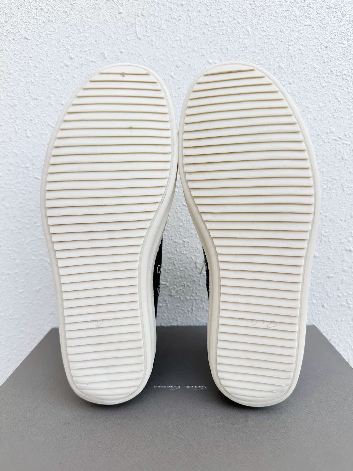 Rick Owens Rick Owens x Converse Calf Leather Low Top Size US 9 / EU 42 - 7 Thumbnail