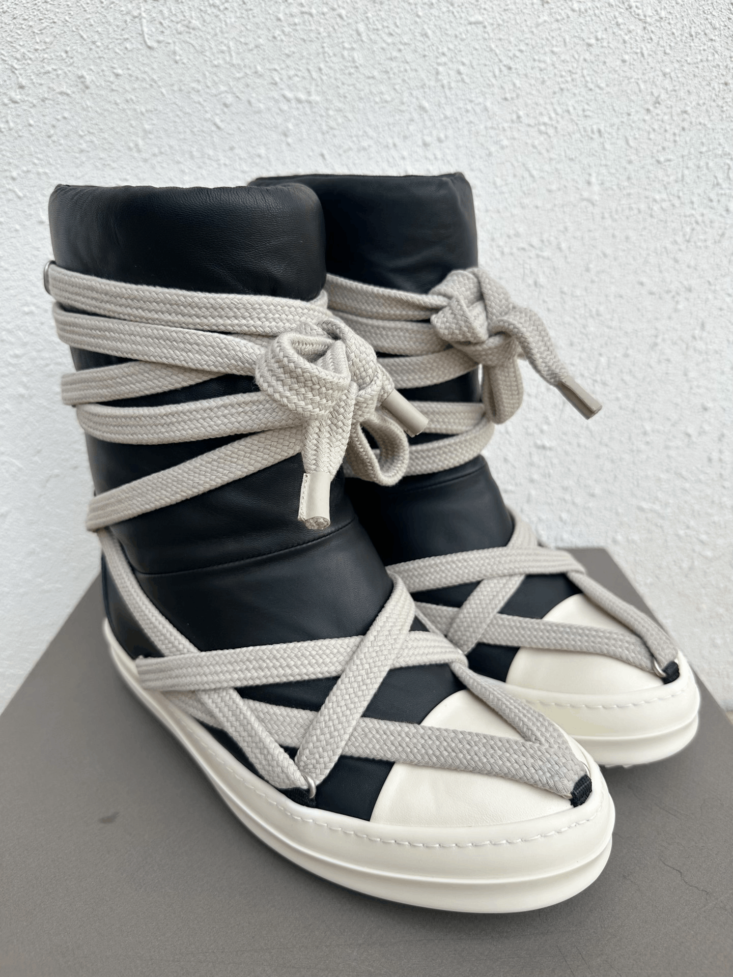 Rick Owens Rick Owens High-Top Sheepskin Boots Size US 9 / EU 42 - 3 Thumbnail