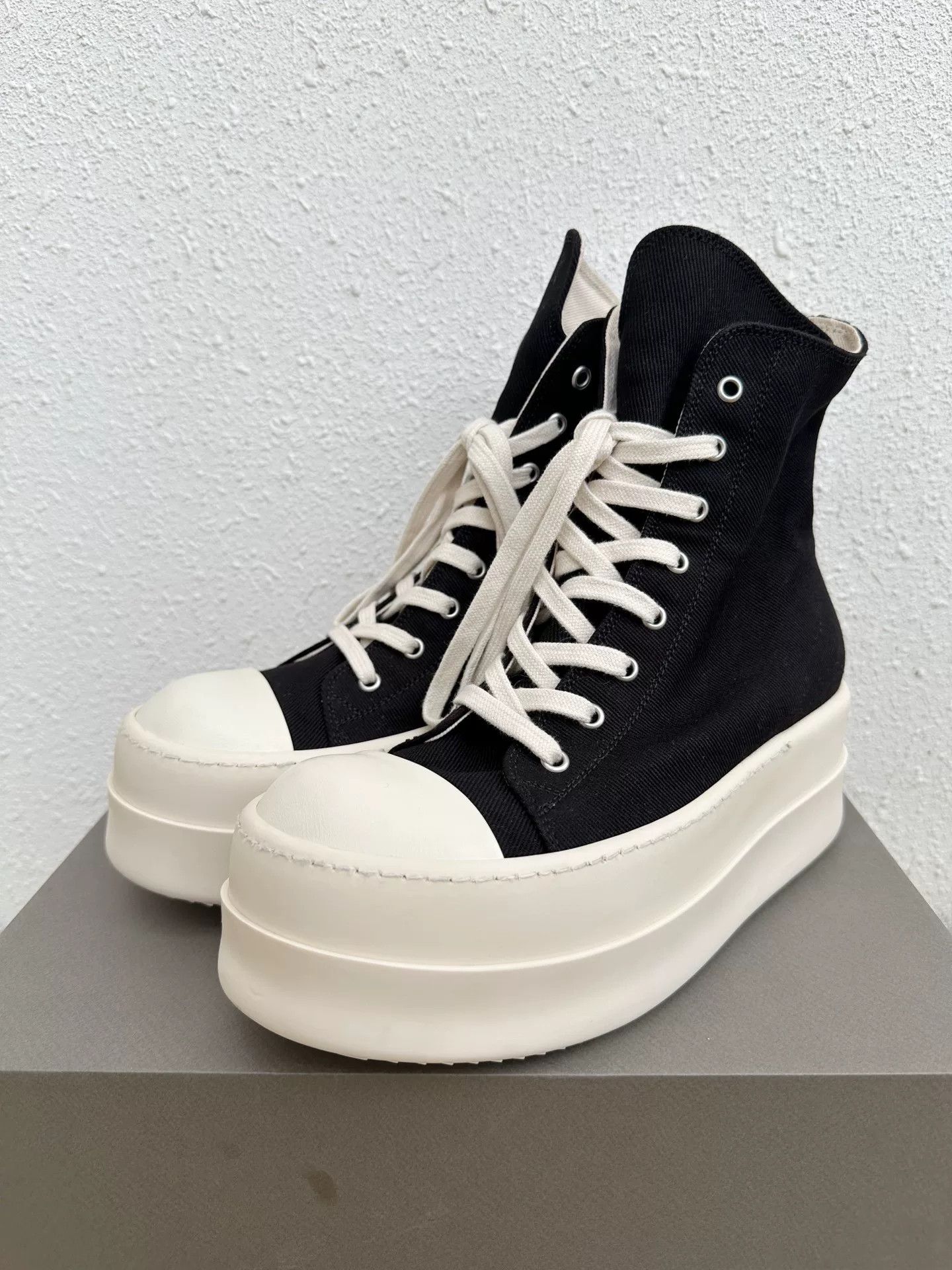 Rick Owens Drkshdw Rick Owens DRKSHDW Canvas Thick Sole Sneakers Size US 7 / EU 40 - 3 Thumbnail