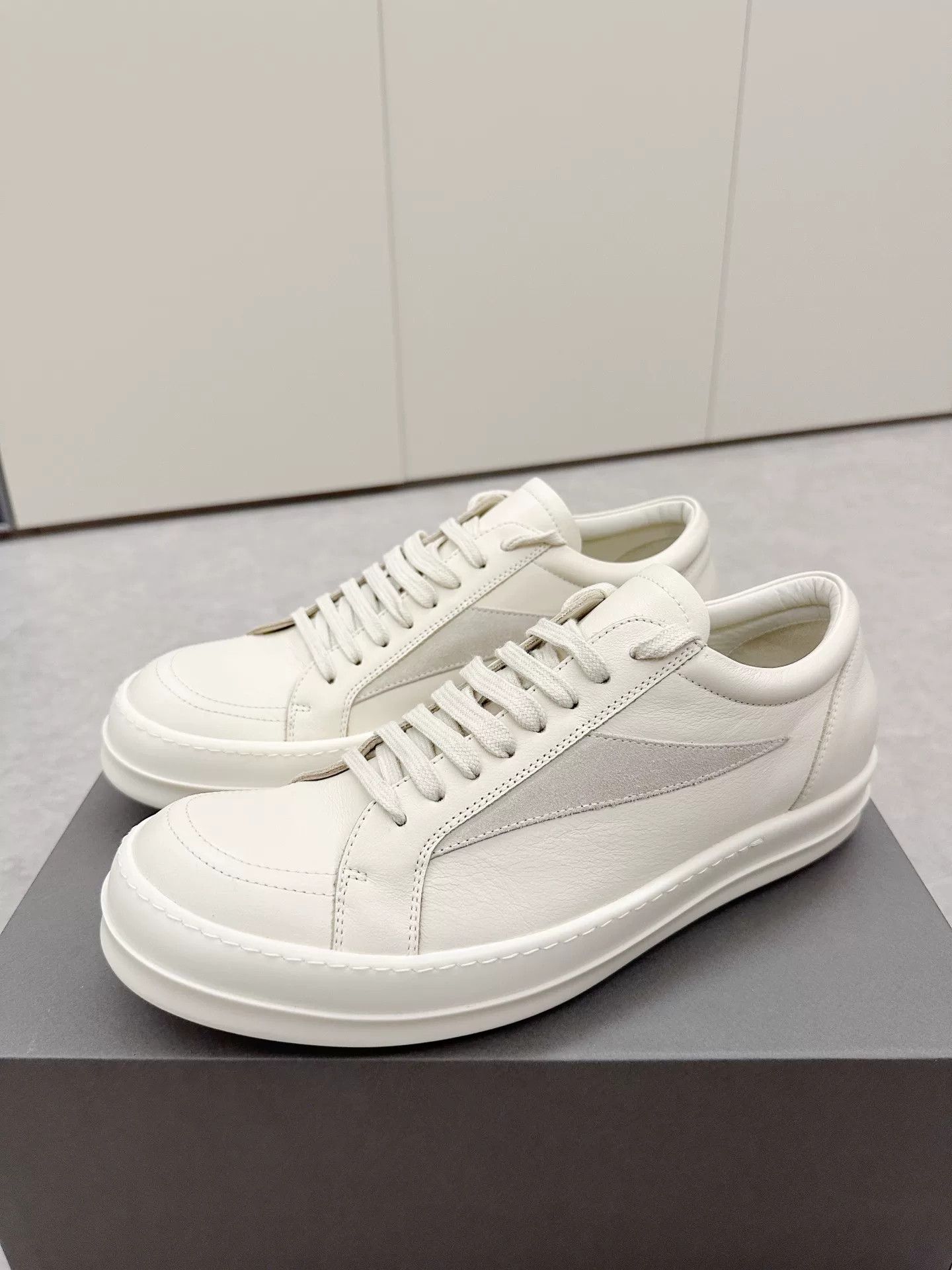 Rick Owens Rick Owens Milk White Low-Top Leather Sneakers Size US 10 / EU 43 - 4 Thumbnail