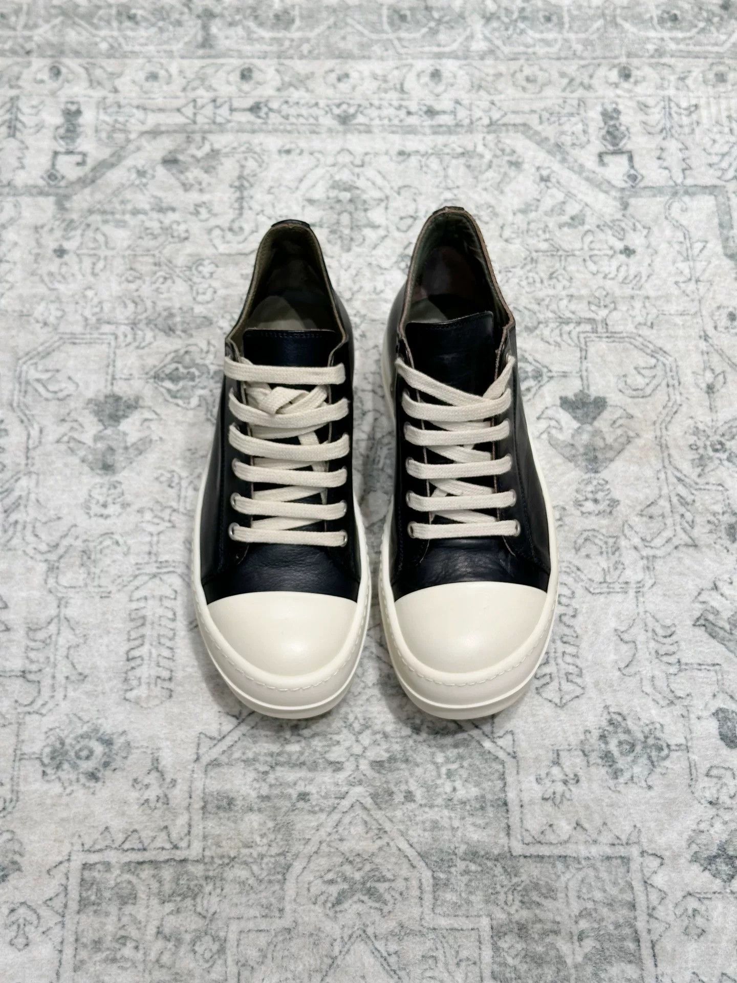 Rick Owens Rick Owens x Converse Leather Low-Top Size US 6 / IT 36 - 2 Thumbnail
