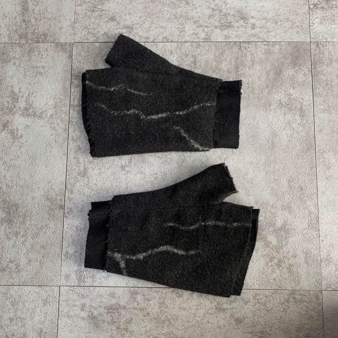 D.Hygen D.hygen Dark Avant-Garde Fingerless Gloves Size ONE SIZE - 2 Thumbnail