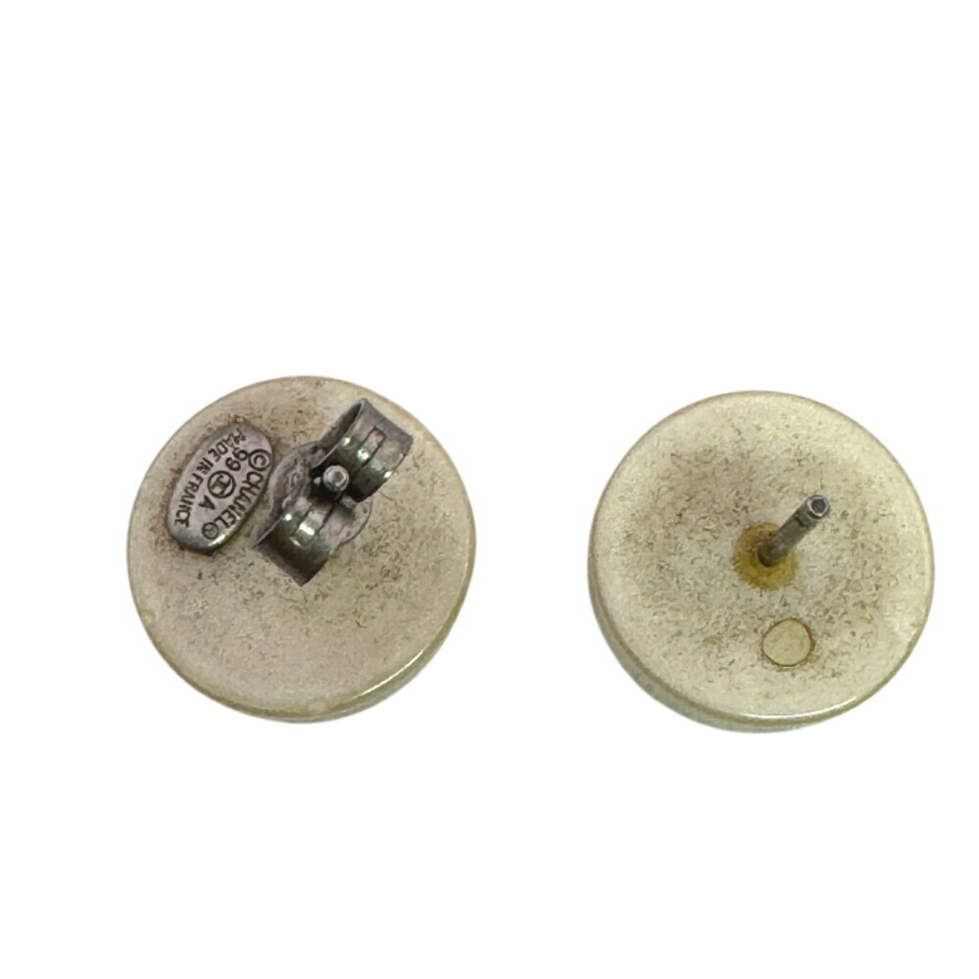 Chanel CHANEL Coco Mark Earrings in White Size ONE SIZE - 8 Thumbnail