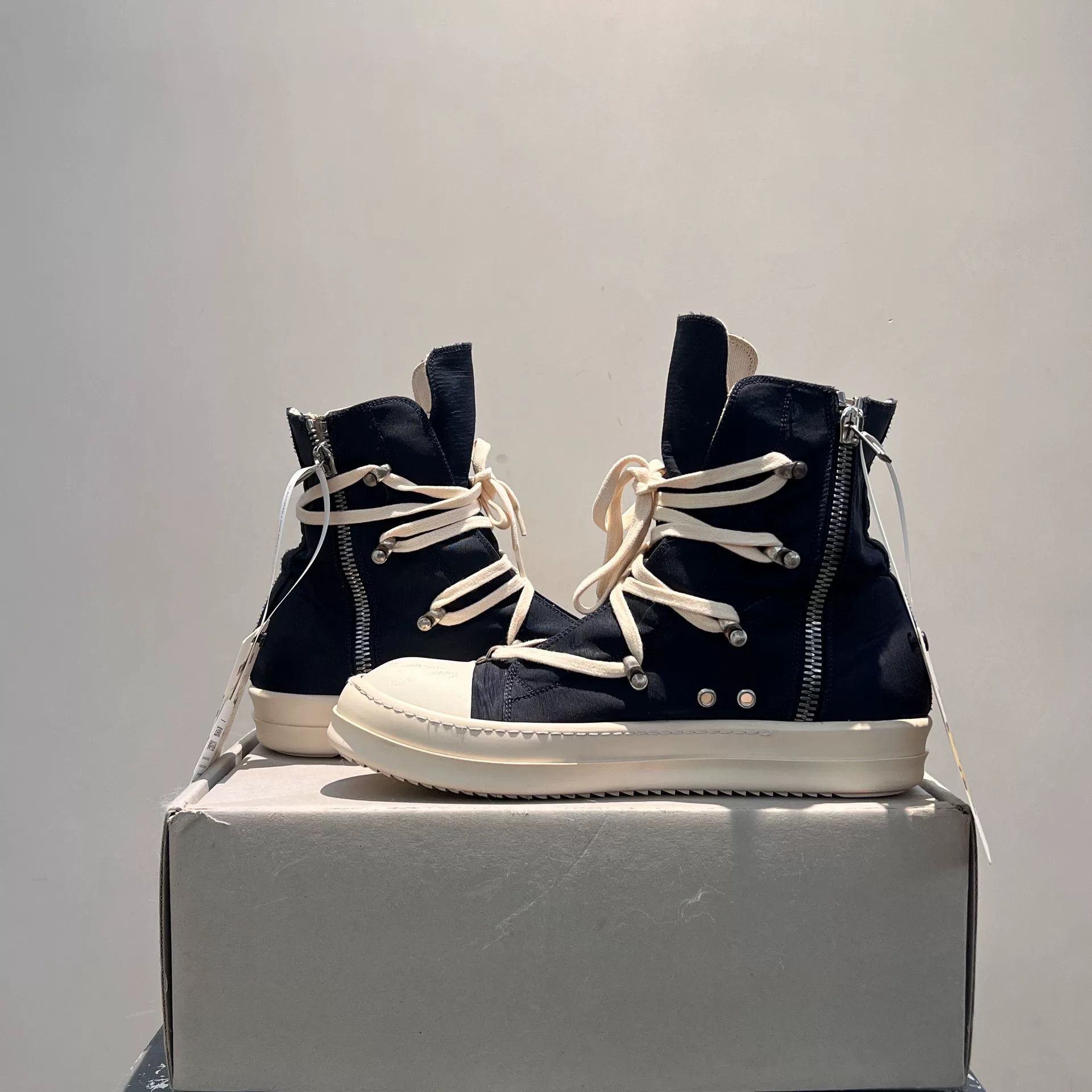 Rick Owens Drkshdw Rick Owens DRKSHDW Star Converse Sneakers Size US 10 / EU 43 - 4 Thumbnail