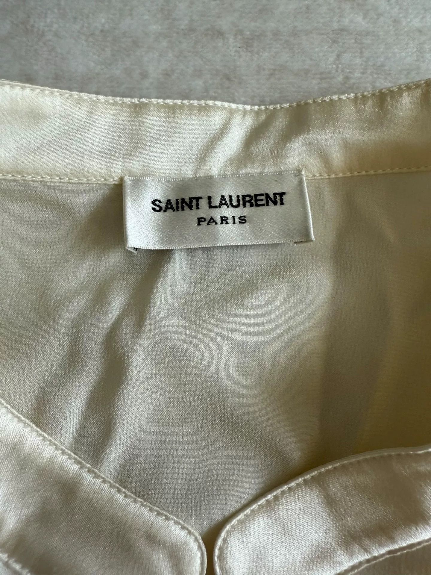 Yves Saint Laurent Silk Satin Shirt with Bow Detail Size M / US 6-8 / IT 42-44 - 2 Thumbnail