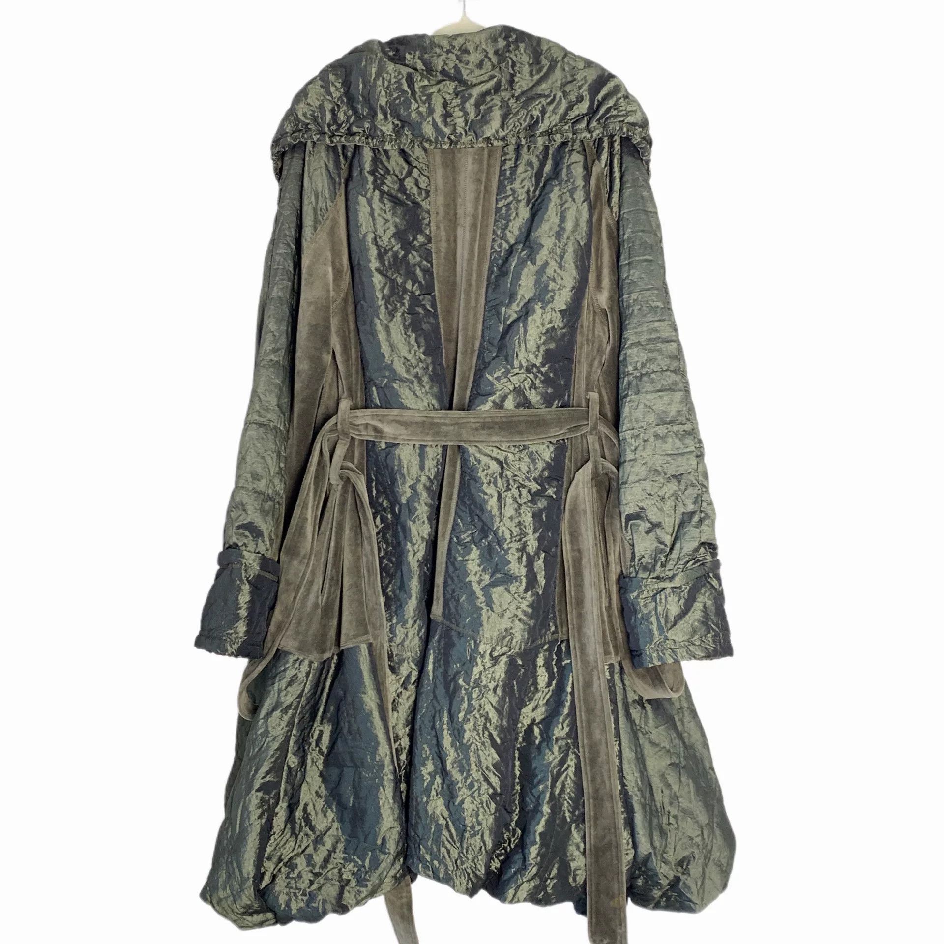 Michiko Koshino Long Cotton Trench Coat with Belt Size M / US 6-8 / IT 42-44 - 2 Thumbnail