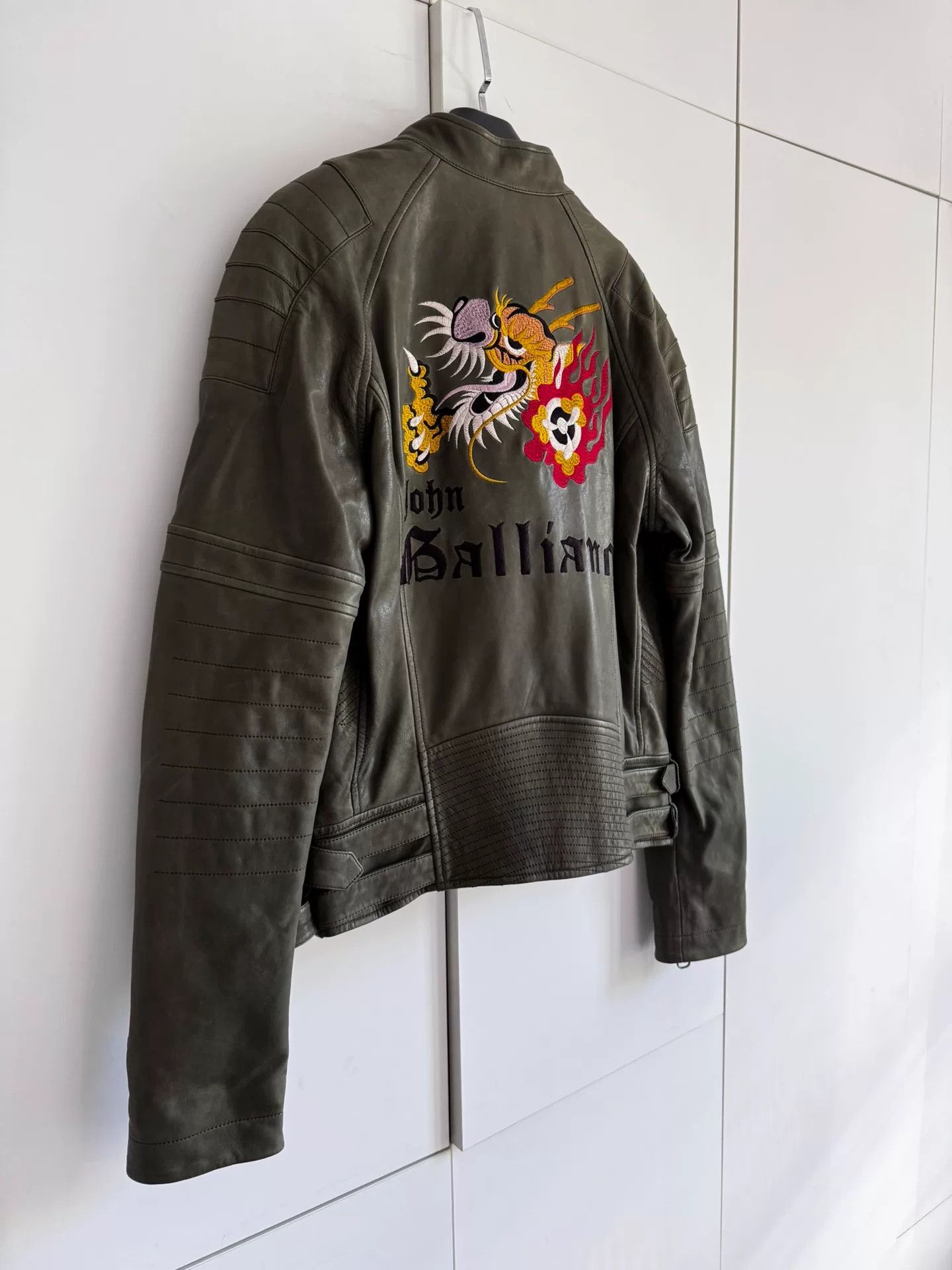 John Galliano John Galliano Dragon Embroidery Leather Jacket Size US S / EU 44-46 / 1 - 2 Thumbnail