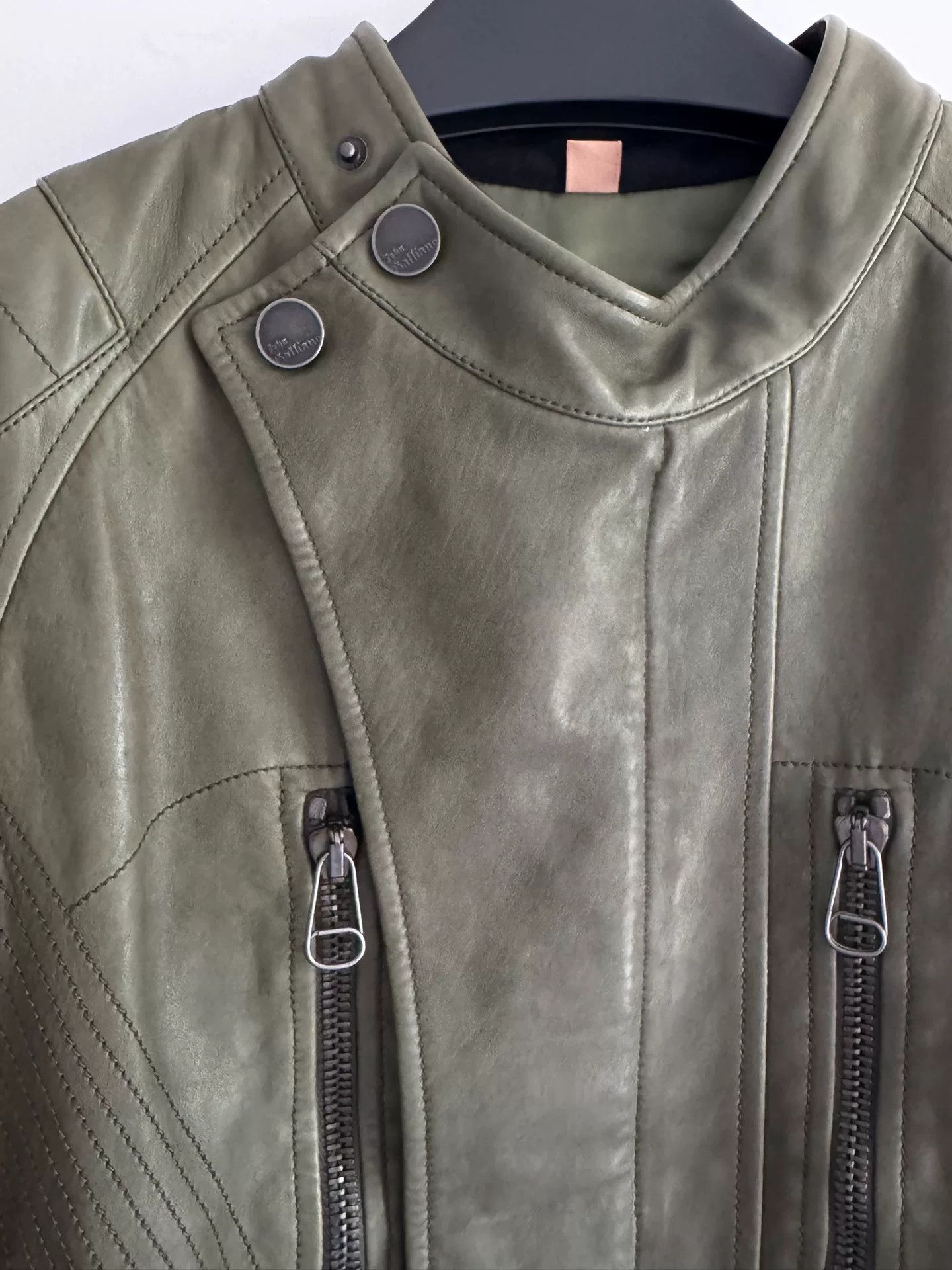 John Galliano John Galliano Dragon Embroidery Leather Jacket Size US S / EU 44-46 / 1 - 5 Thumbnail
