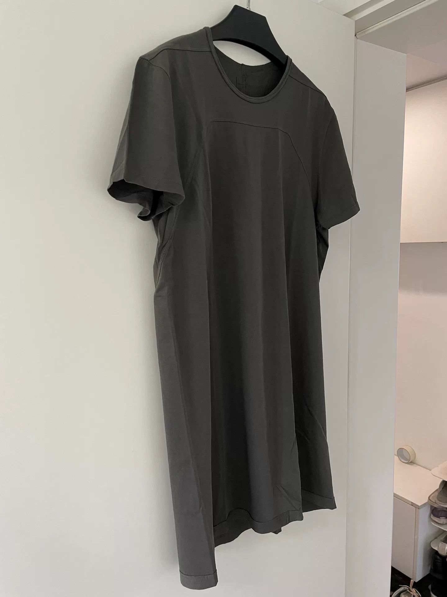 Rick Owens Drkshdw Rick Owens DRKSHDW Long Slim T-Shirt Size US S / EU 44-46 / 1 - 4 Thumbnail