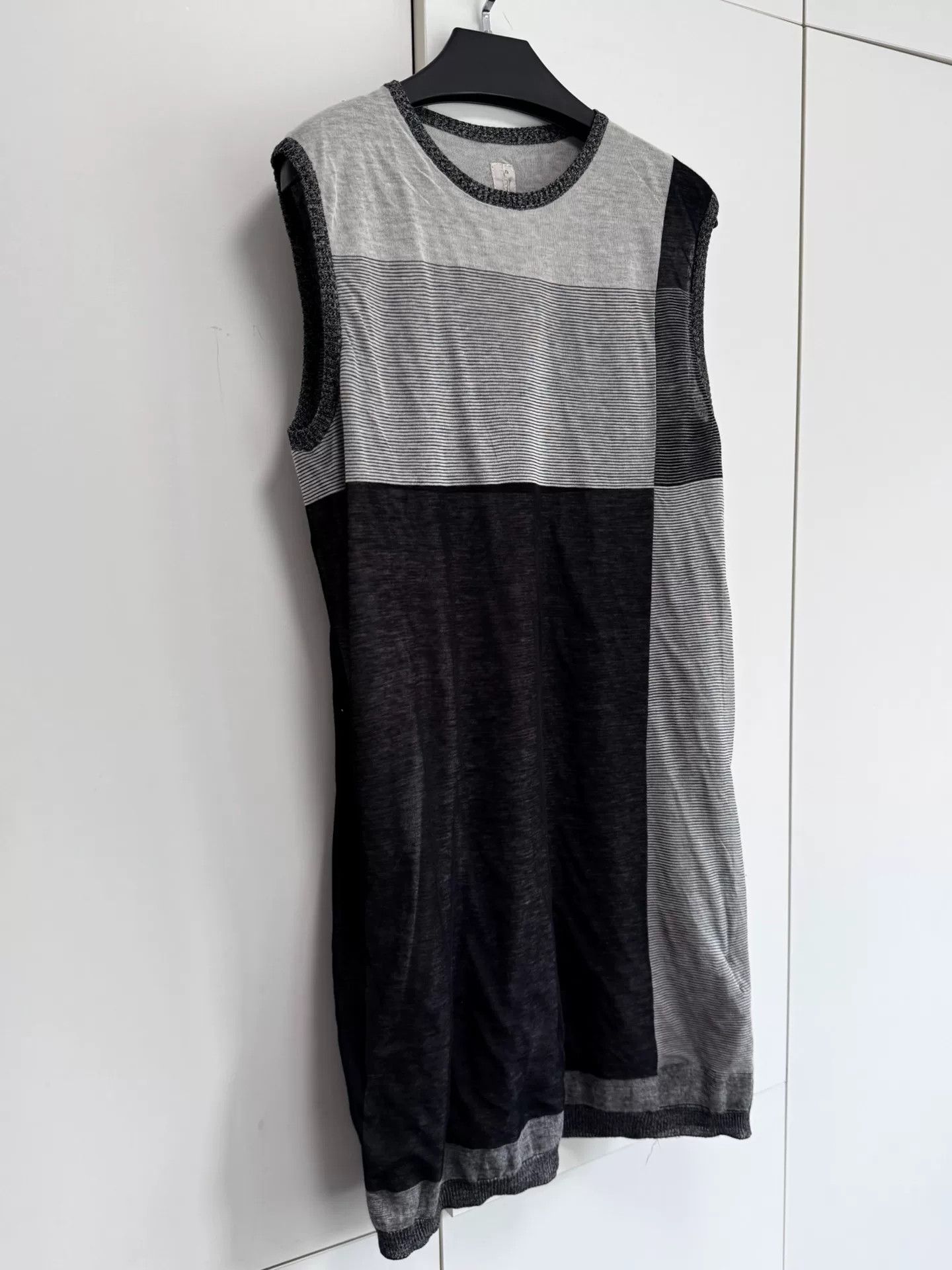 Rick Owens Rick Owens 2014 B&W Colorblock Vest Size S / US 4 / IT 40 - 2 Thumbnail