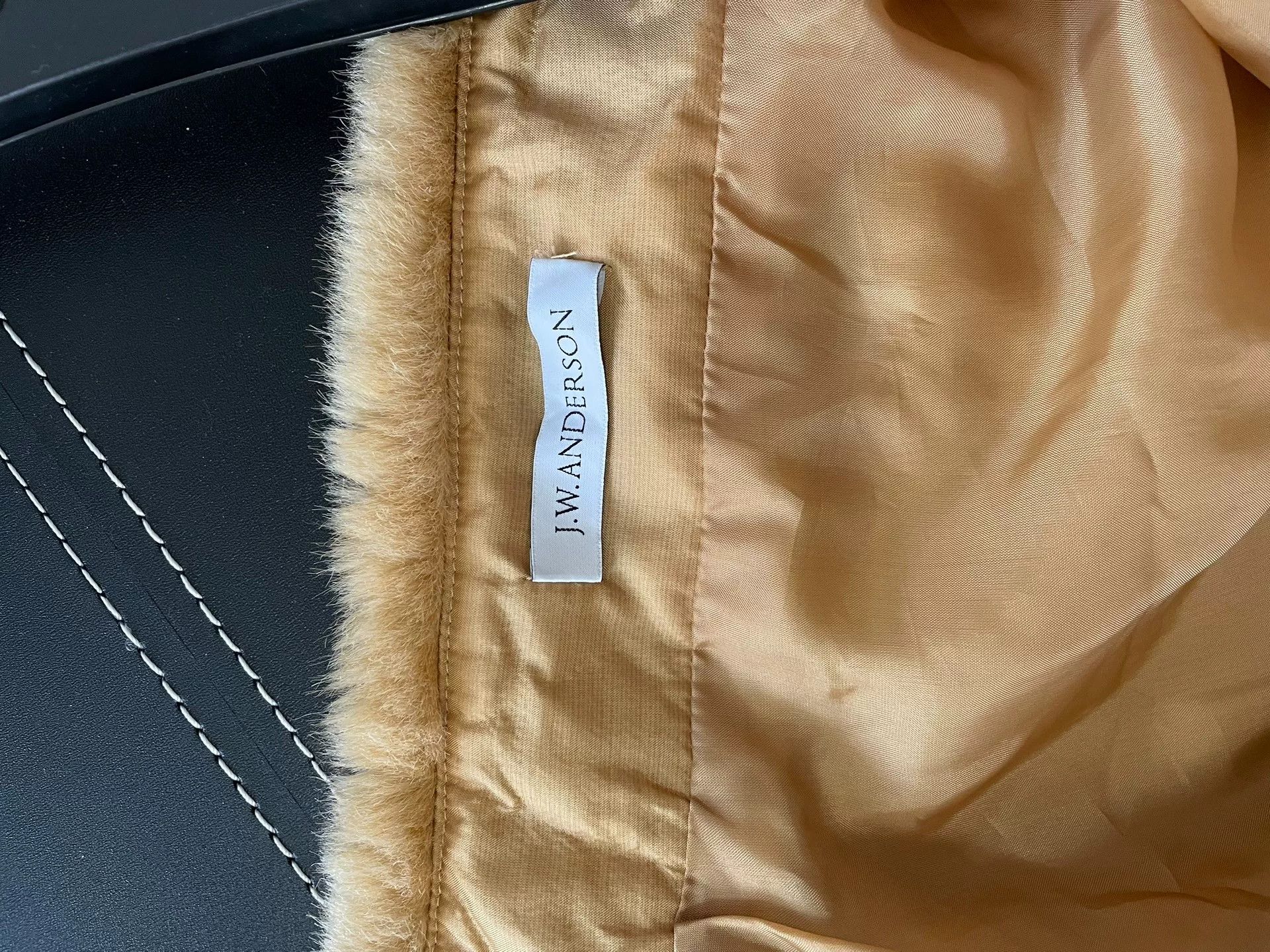 JW Anderson JW Anderson Faux Fur Coat Size S / US 4 / IT 40 - 9 Thumbnail