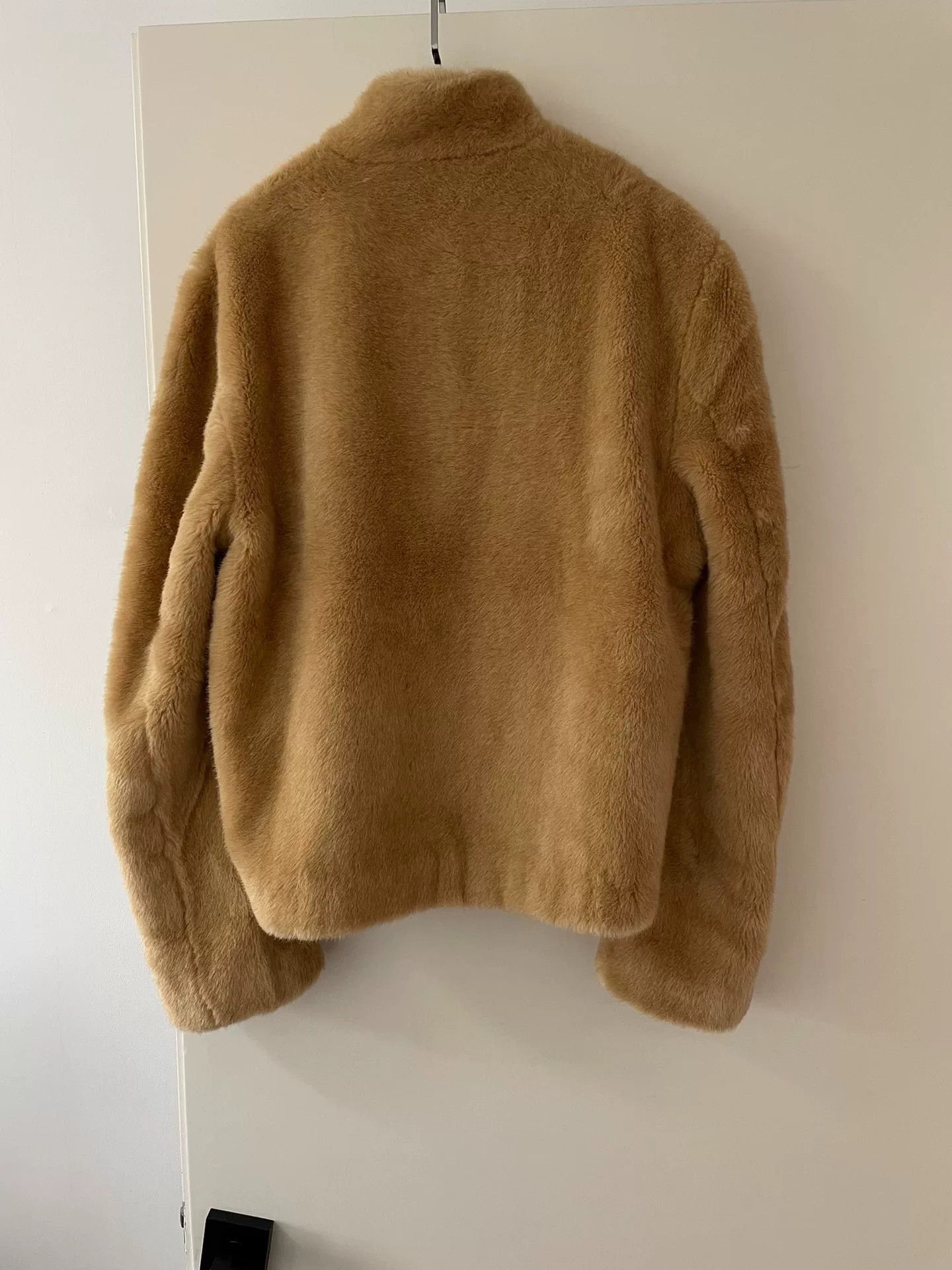 JW Anderson JW Anderson Faux Fur Coat Size S / US 4 / IT 40 - 6 Thumbnail