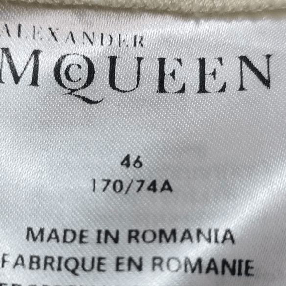 Alexander McQueen Alexander McQueen Animal World Silk Print Trousers Size US 30 / EU 46 - 4 Thumbnail