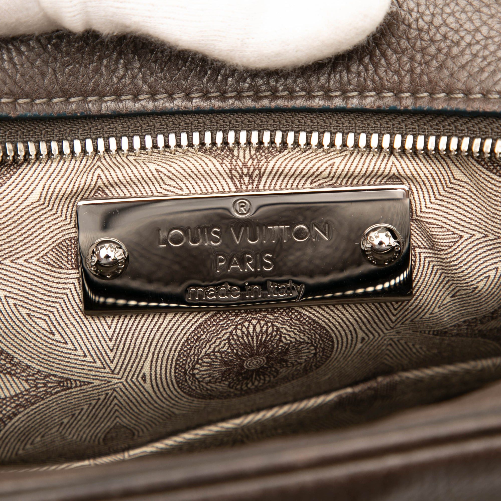 Louis Vuitton Leather Bequia Trotter MM Size ONE SIZE - 5 Thumbnail