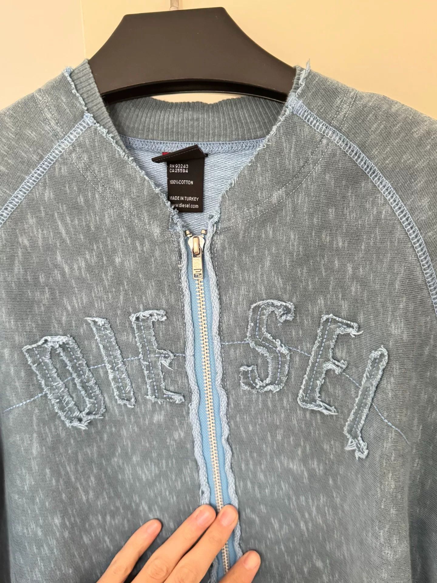 Diesel Diesel Distressed Collarless Sweatshirt Jacket Size L / US 10 / IT 46 - 5 Thumbnail