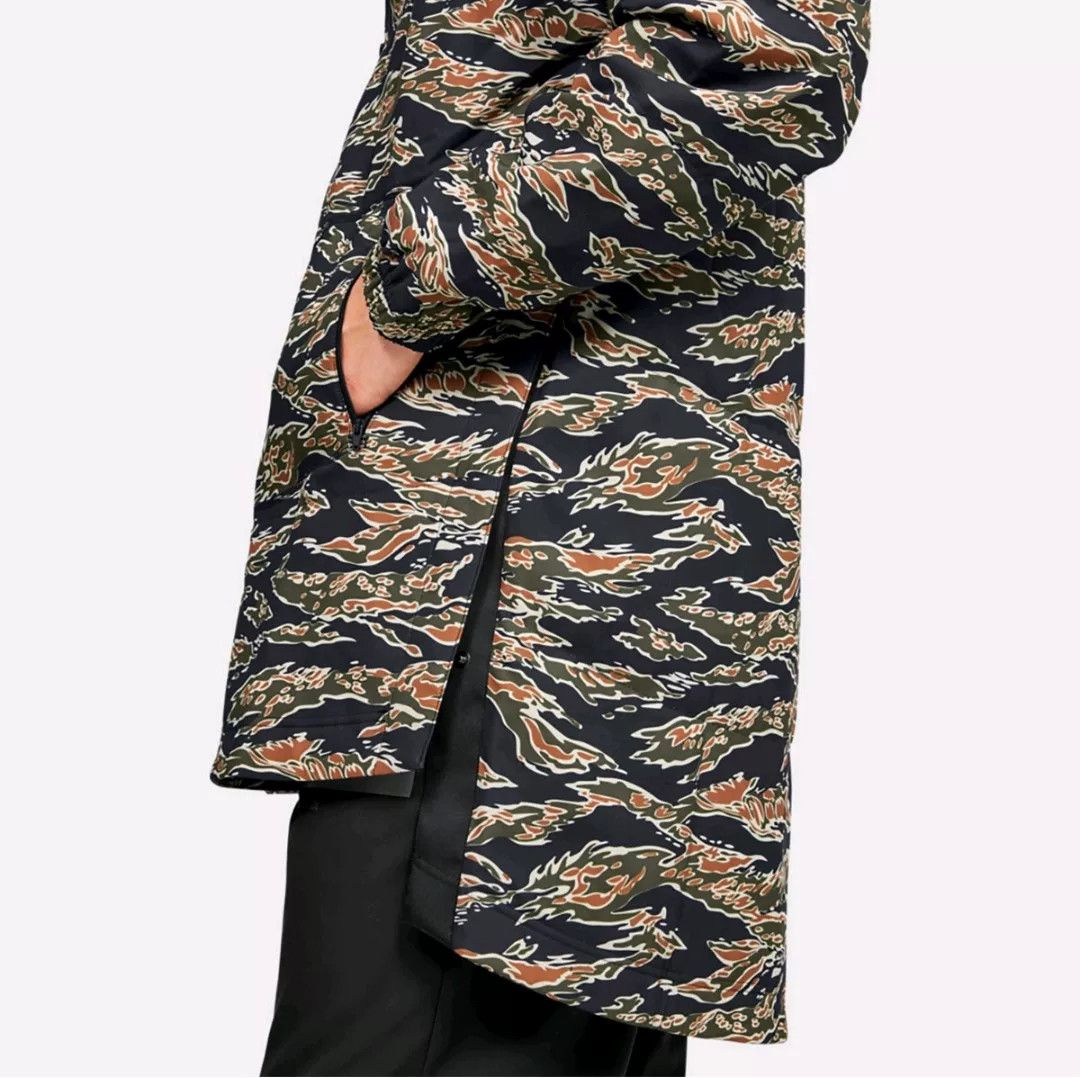 Under Armour Under Armour Men's Tiger Camo Puffer Jacket Size US L / EU 52-54 / 3 - 6 Thumbnail