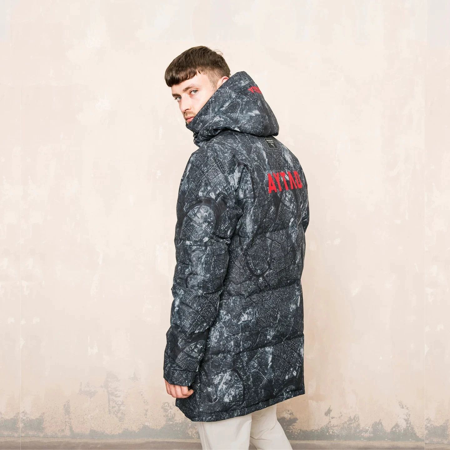 Puma PUMA x O.MOSCOW Mid-Length Down Jacket Size US M / EU 48-50 / 2 - 3 Thumbnail