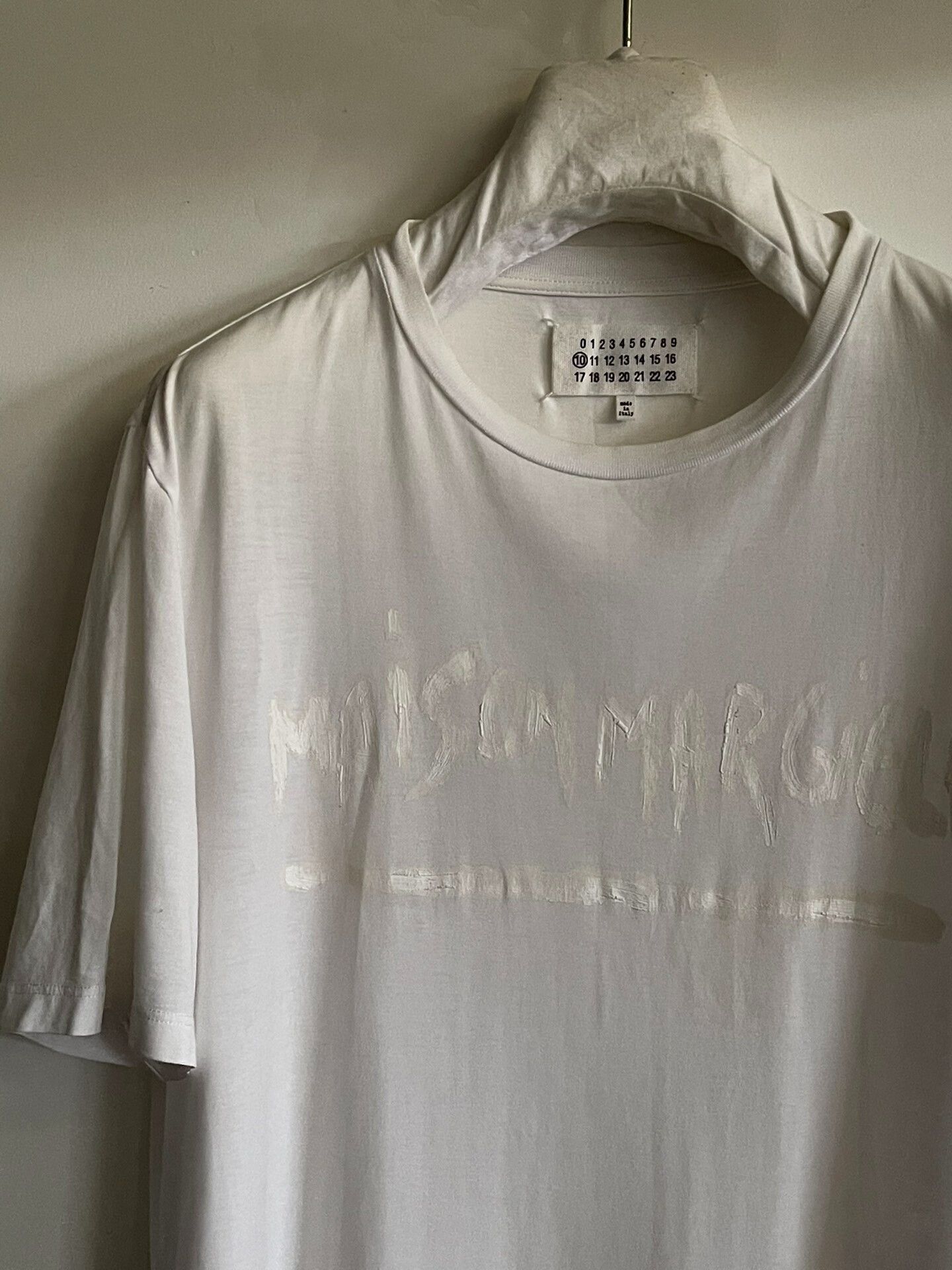 Maison Margiela Maison Martin Margiela Paint Print Tee Size US S / EU 44-46 / 1 - 4 Thumbnail