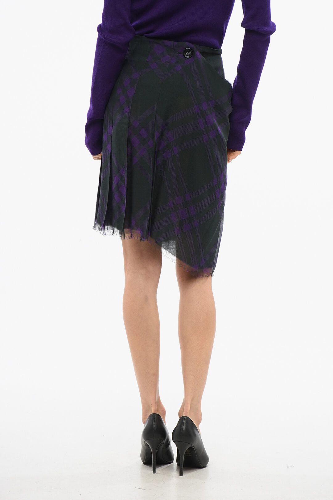 Burberry Silk Wrap Skirt with Pleats Size XS / US 0-2 / IT 36-38 - 4 Thumbnail