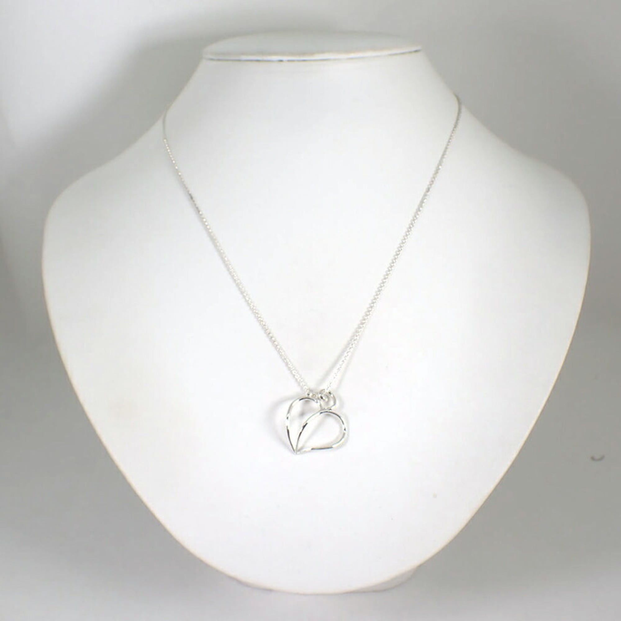 Tiffany & Co. TIFFANY 925 Apple Heart Pendant Necklace Size ONE SIZE - 3 Thumbnail