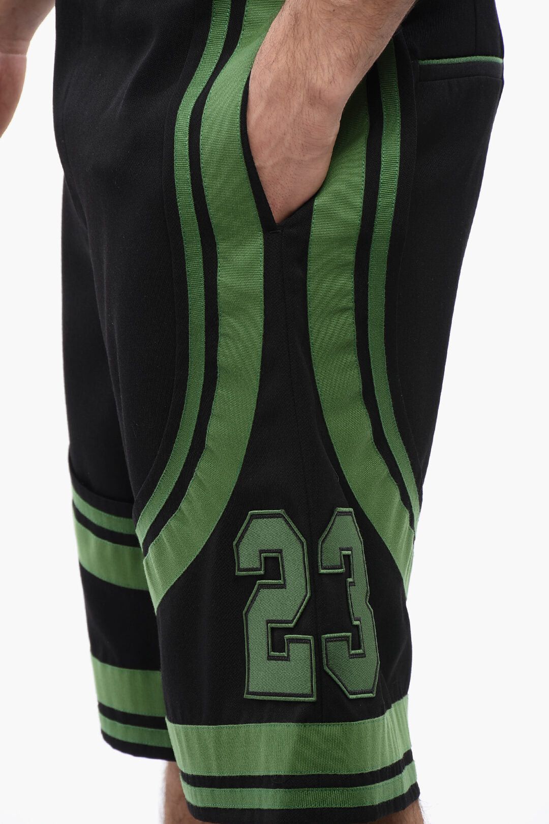 Off-White Shorts FORMAL VARSITY with Appliqués and Tape Details Size US 33 - 3 Thumbnail