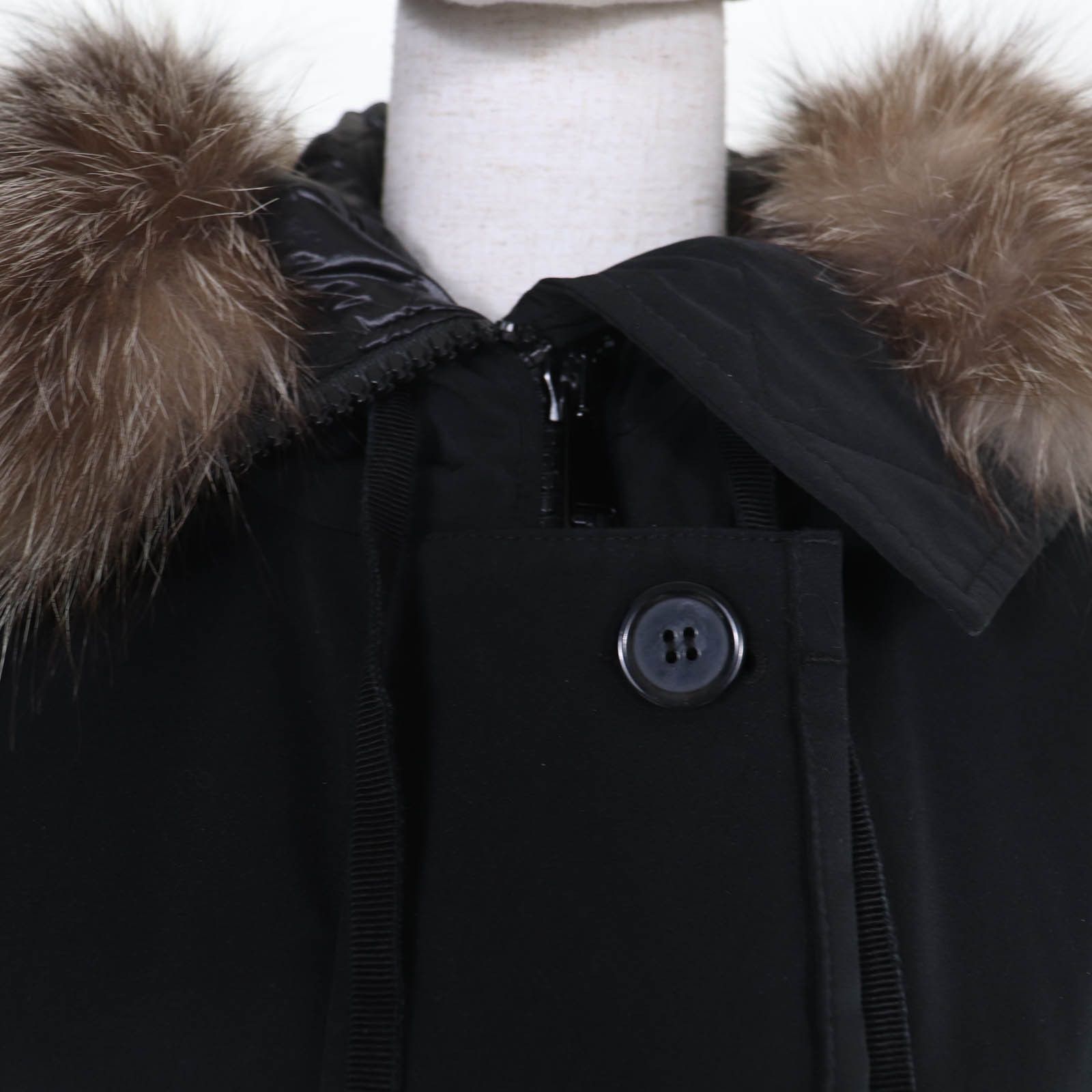 Moncler Moncler Moncler MONTICOLE Polyester Cotton Down Coat Textile Outerwear DUTY FREE for USA Size ONE SIZE - 4 Thumbnail