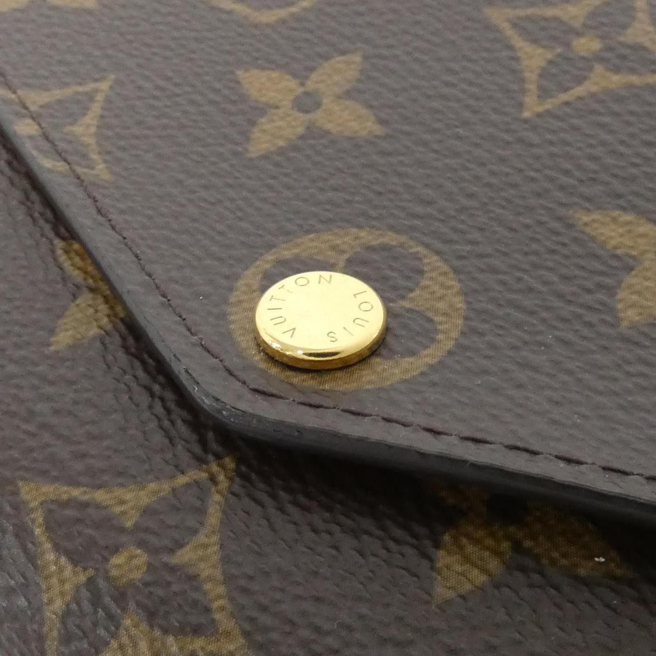 Louis Vuitton Louis Vuitton Louis Vuitton Monogram Long Wallet Textile Long Wallet M62234 DUTY FREE for USA Size ONE SIZE - 3 Thumbnail