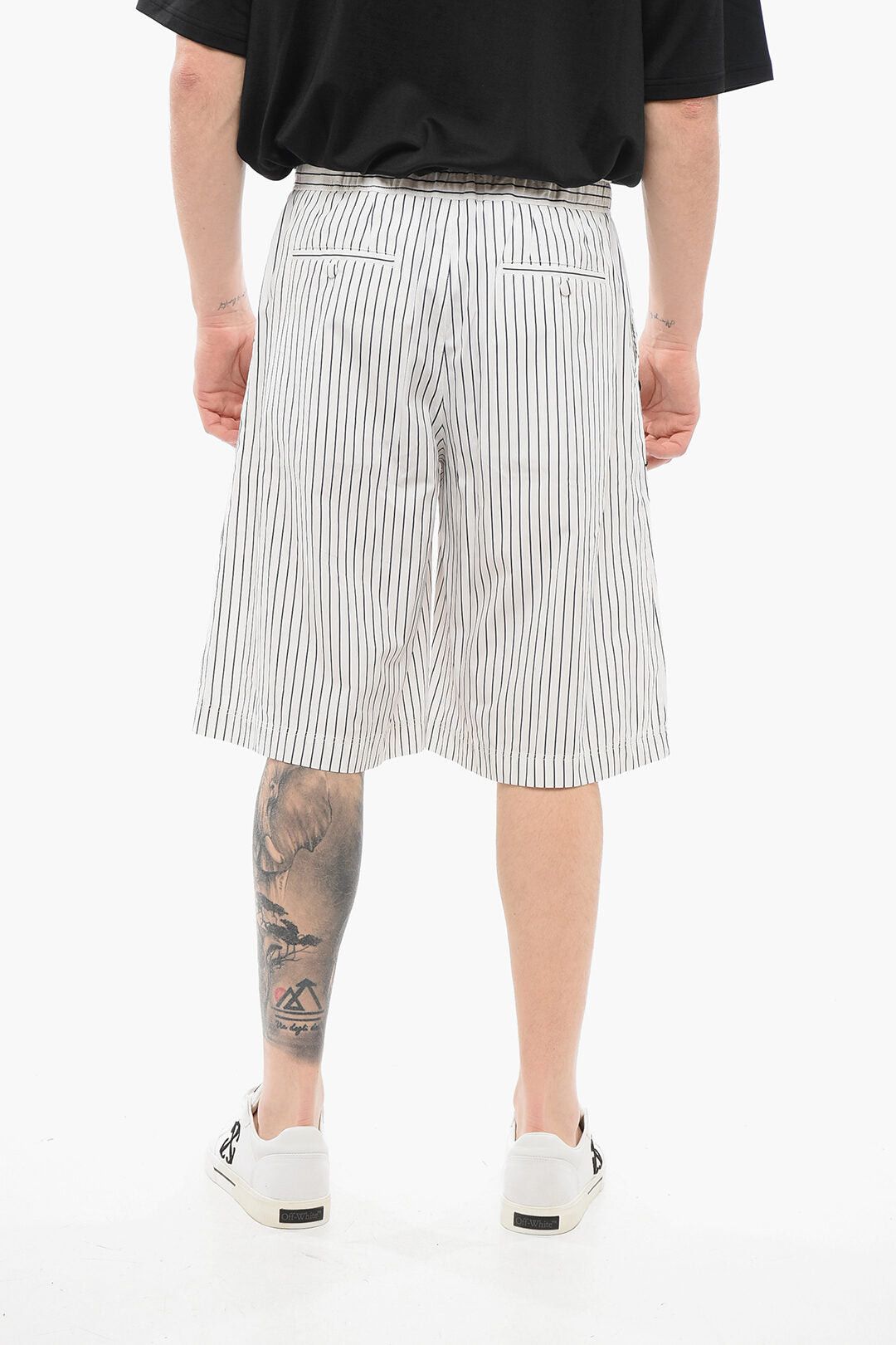 Dolce & Gabbana Pinstriped Cotton Shorts with Sequin Embroidery Size US 32 / EU 48 - 2 Thumbnail